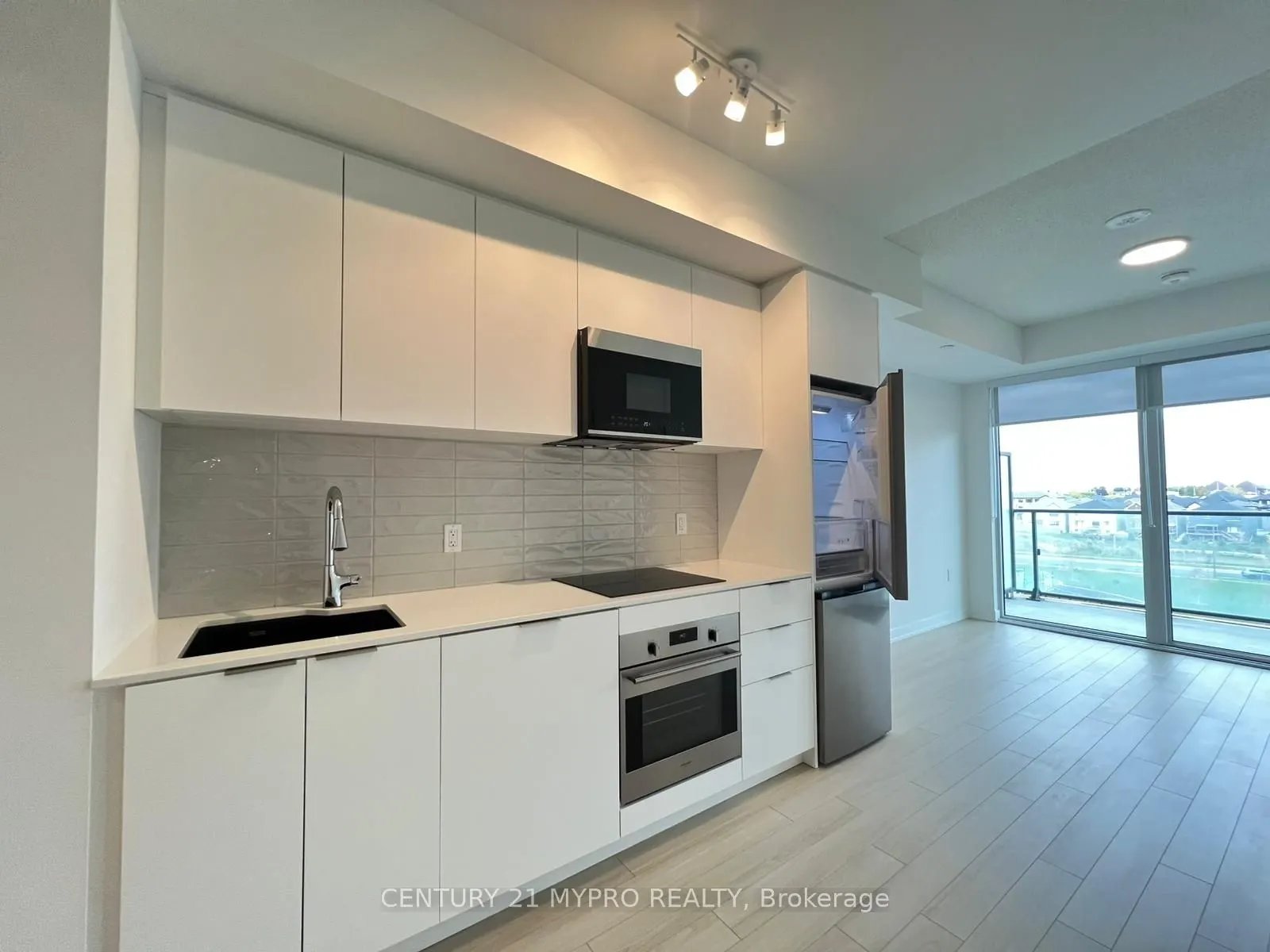 15 Skyridge Drive, #325