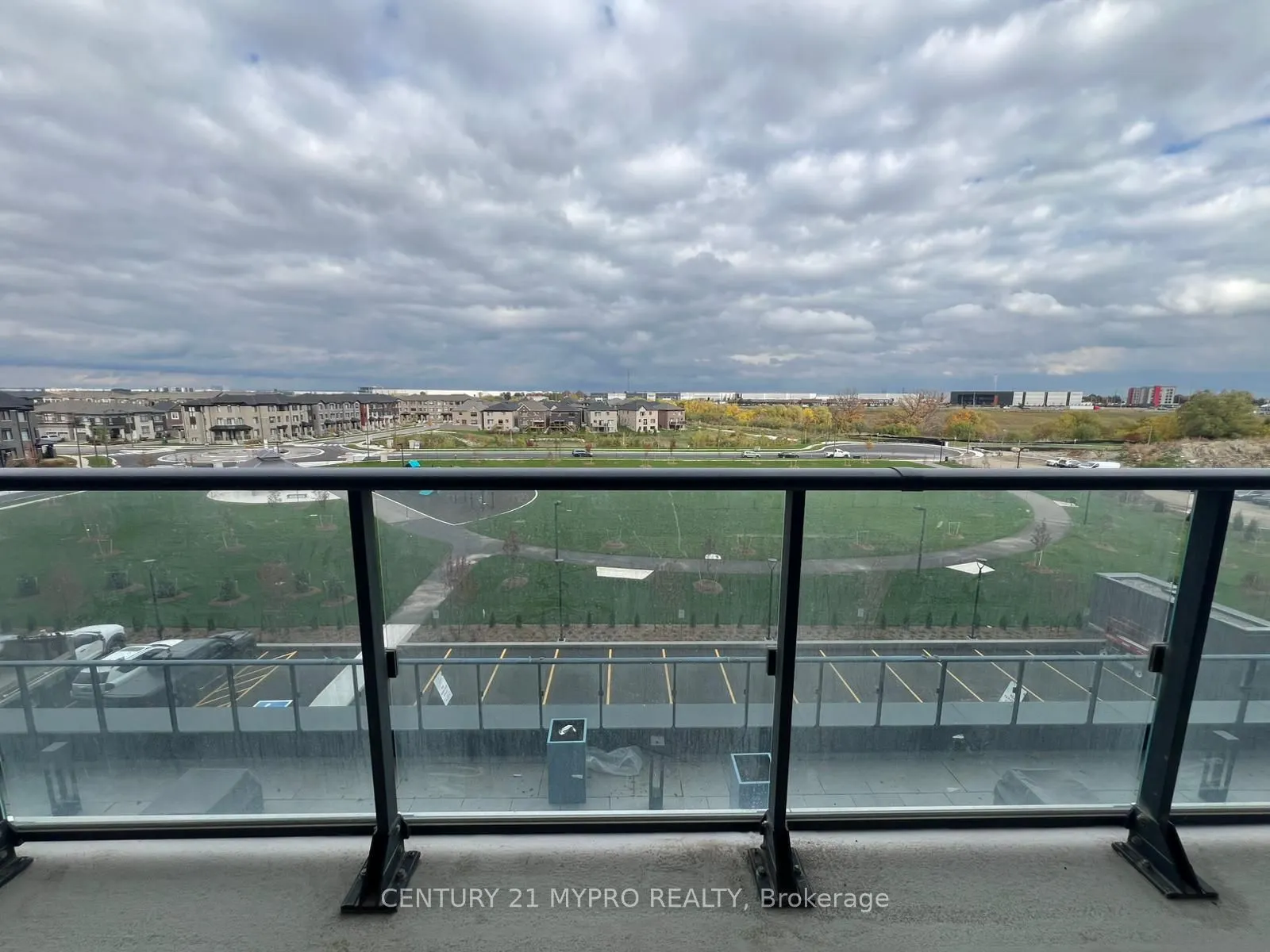 15 Skyridge Drive, #325