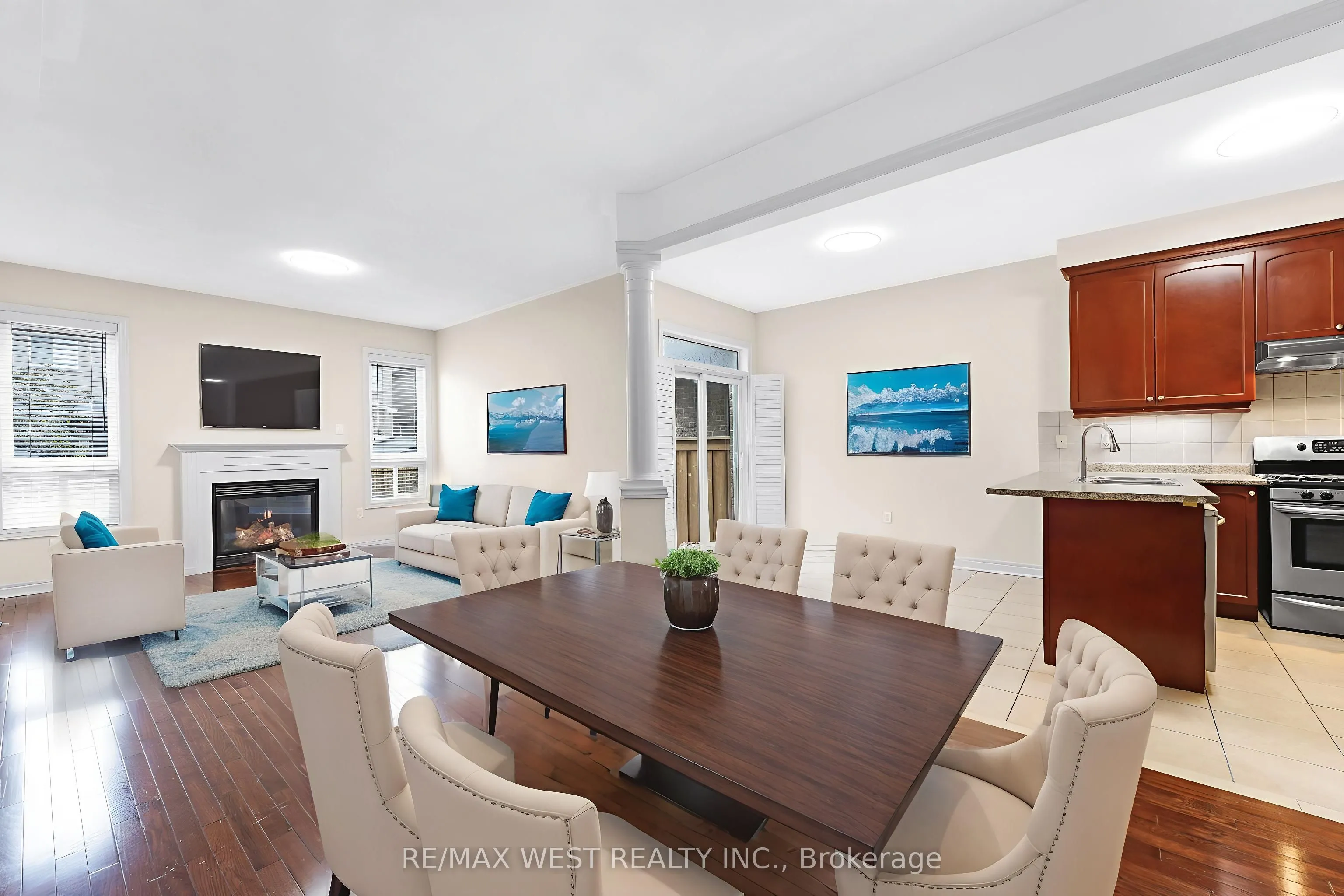 102 Everingham Circle