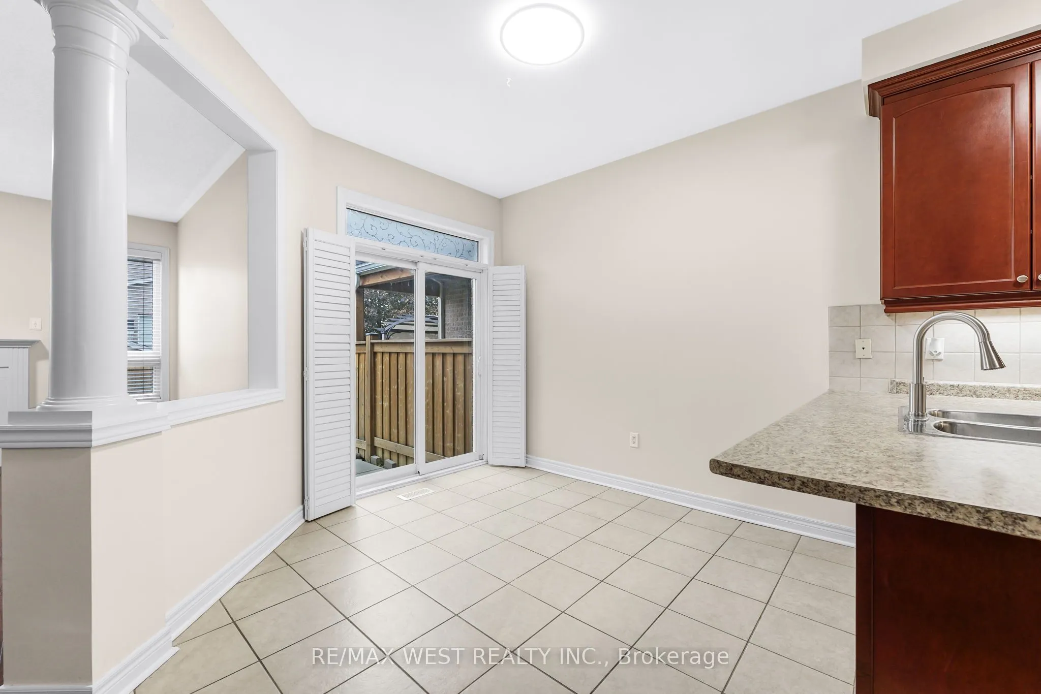 102 Everingham Circle