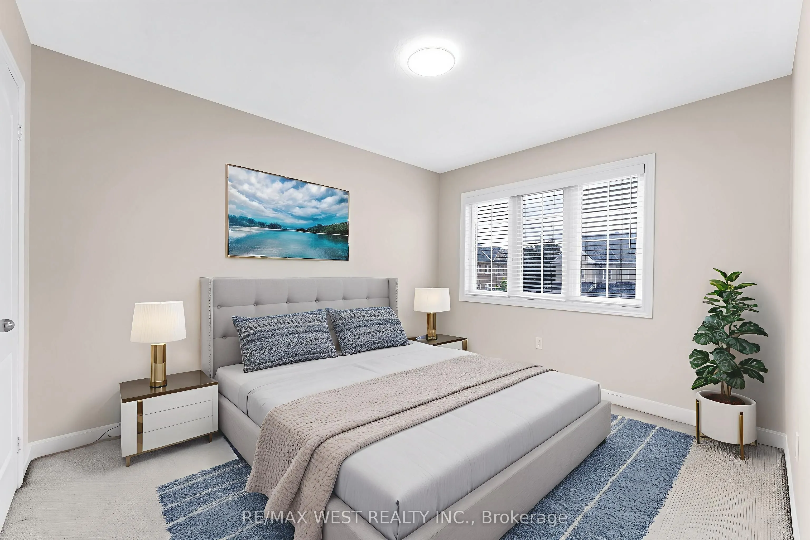 102 Everingham Circle