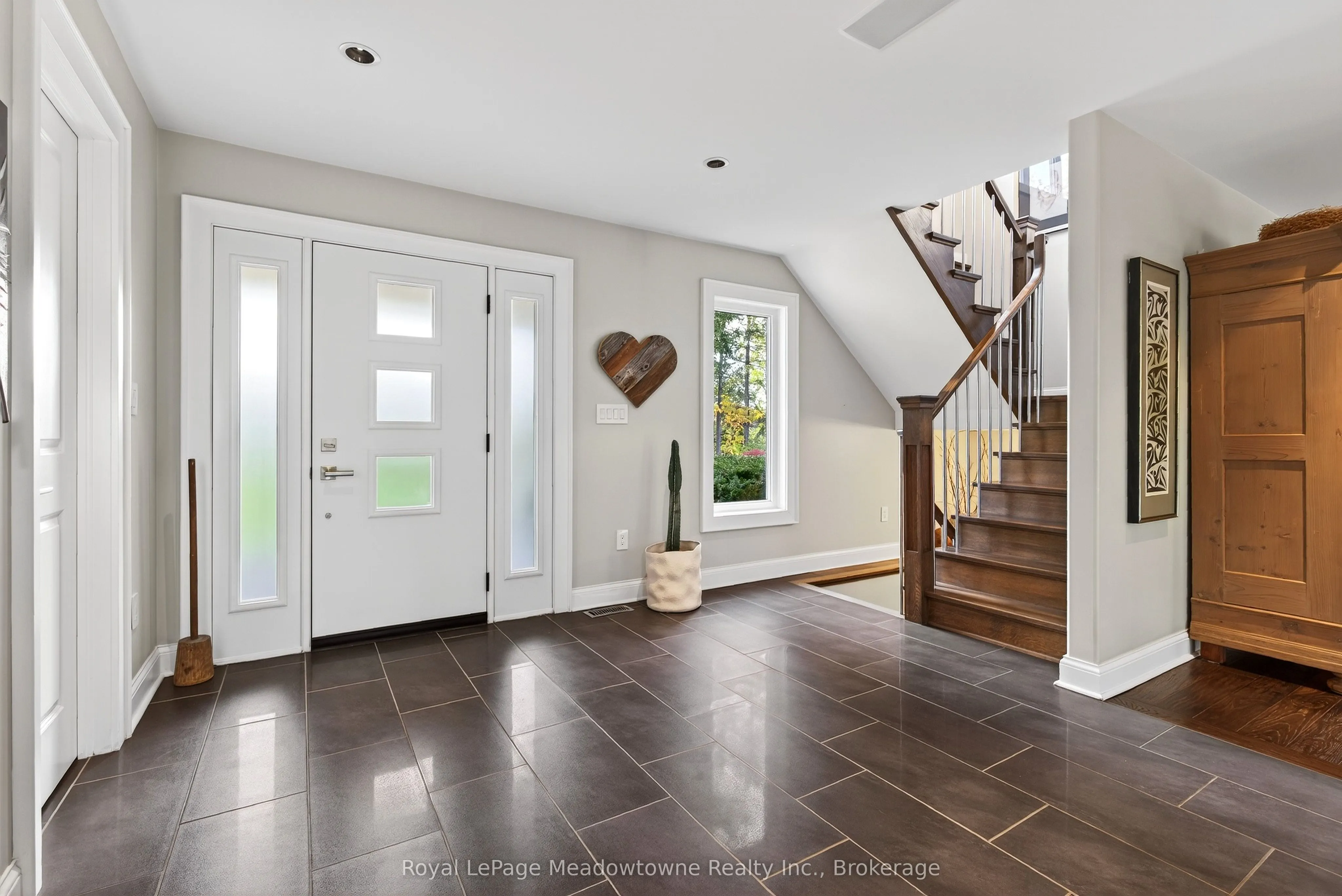 8495 Appleby Line