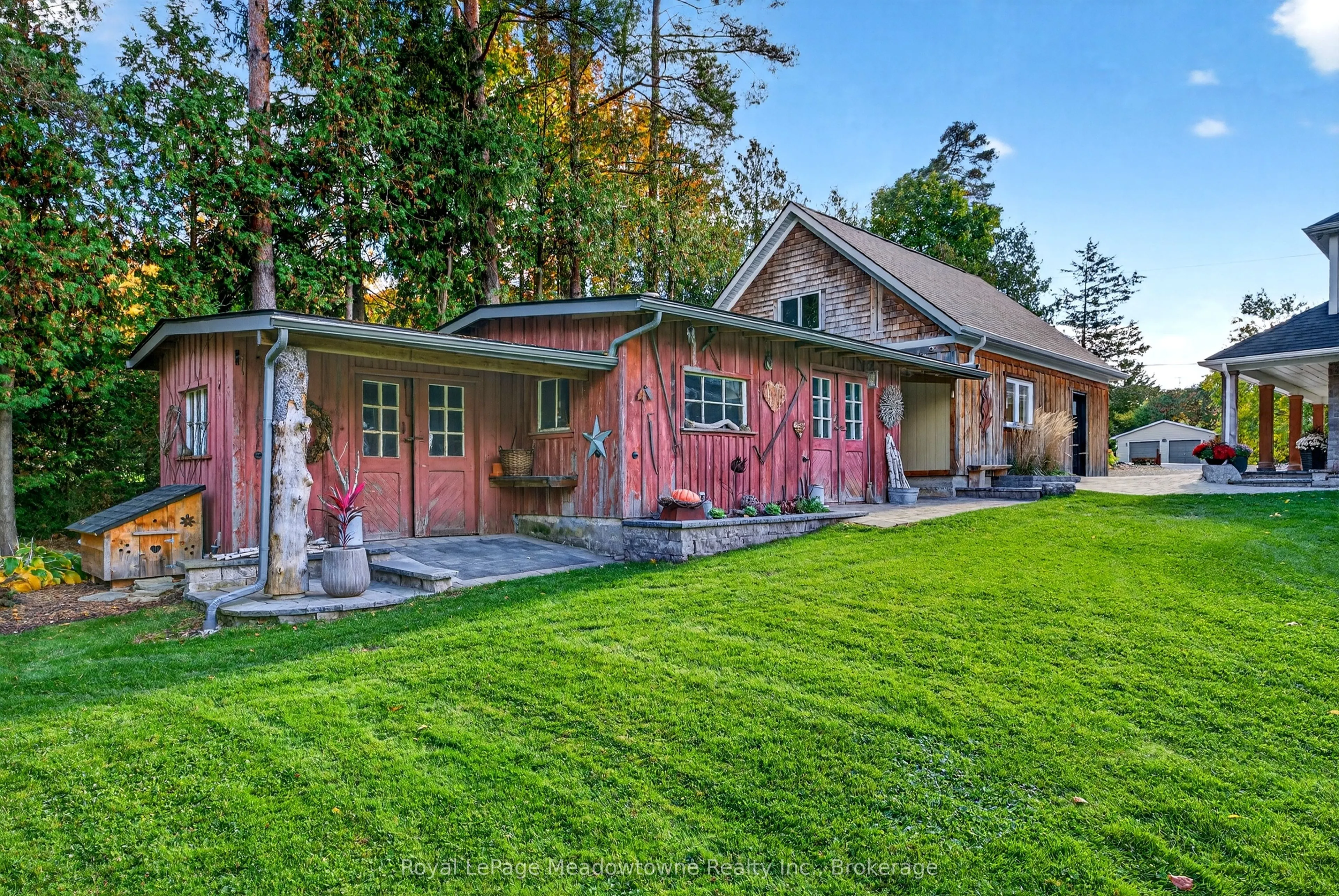 8495 Appleby Line