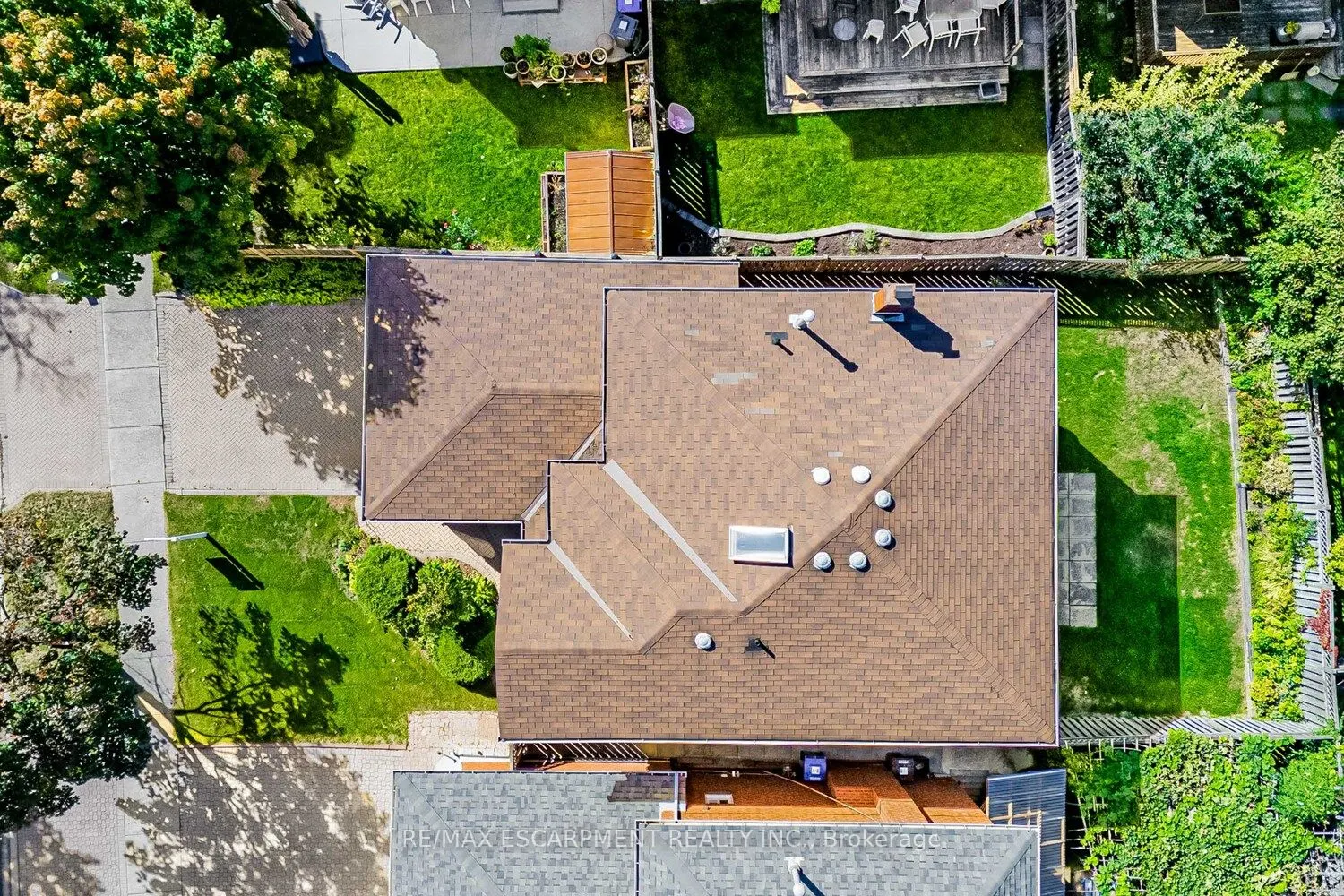 267 MACEDONIA Crescent