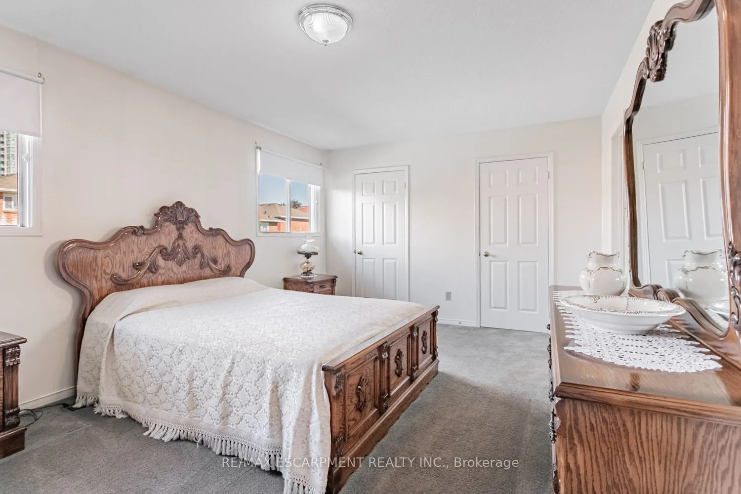 267 MACEDONIA Crescent