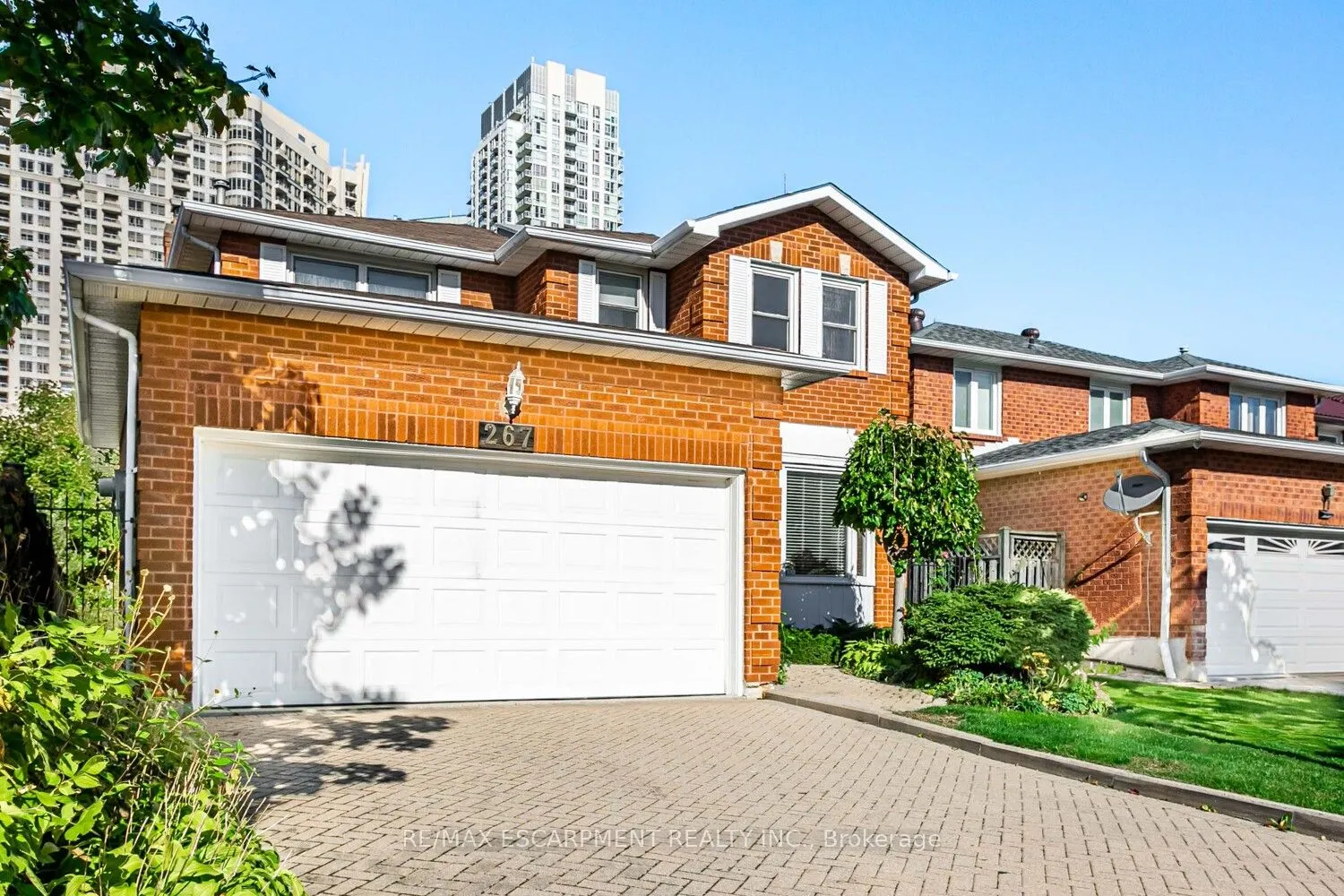267 MACEDONIA Crescent