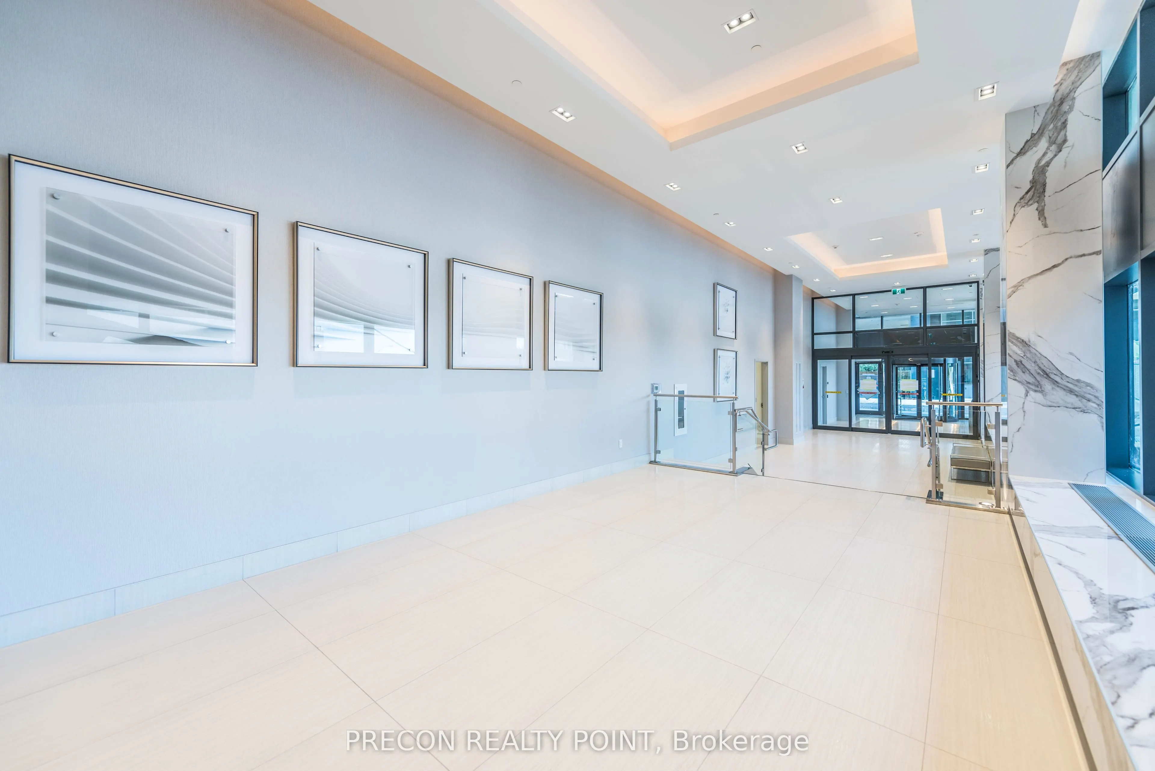 30 Shore Breeze Drive E, #2512