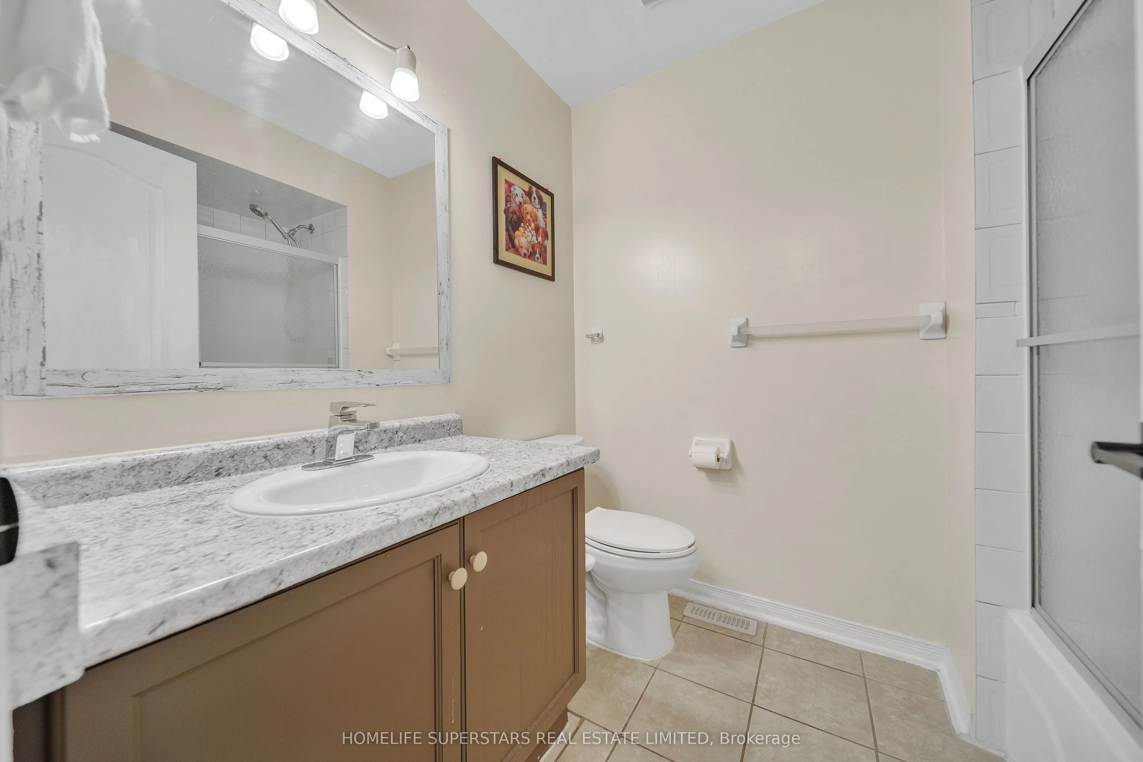 82 Jewel Crescent