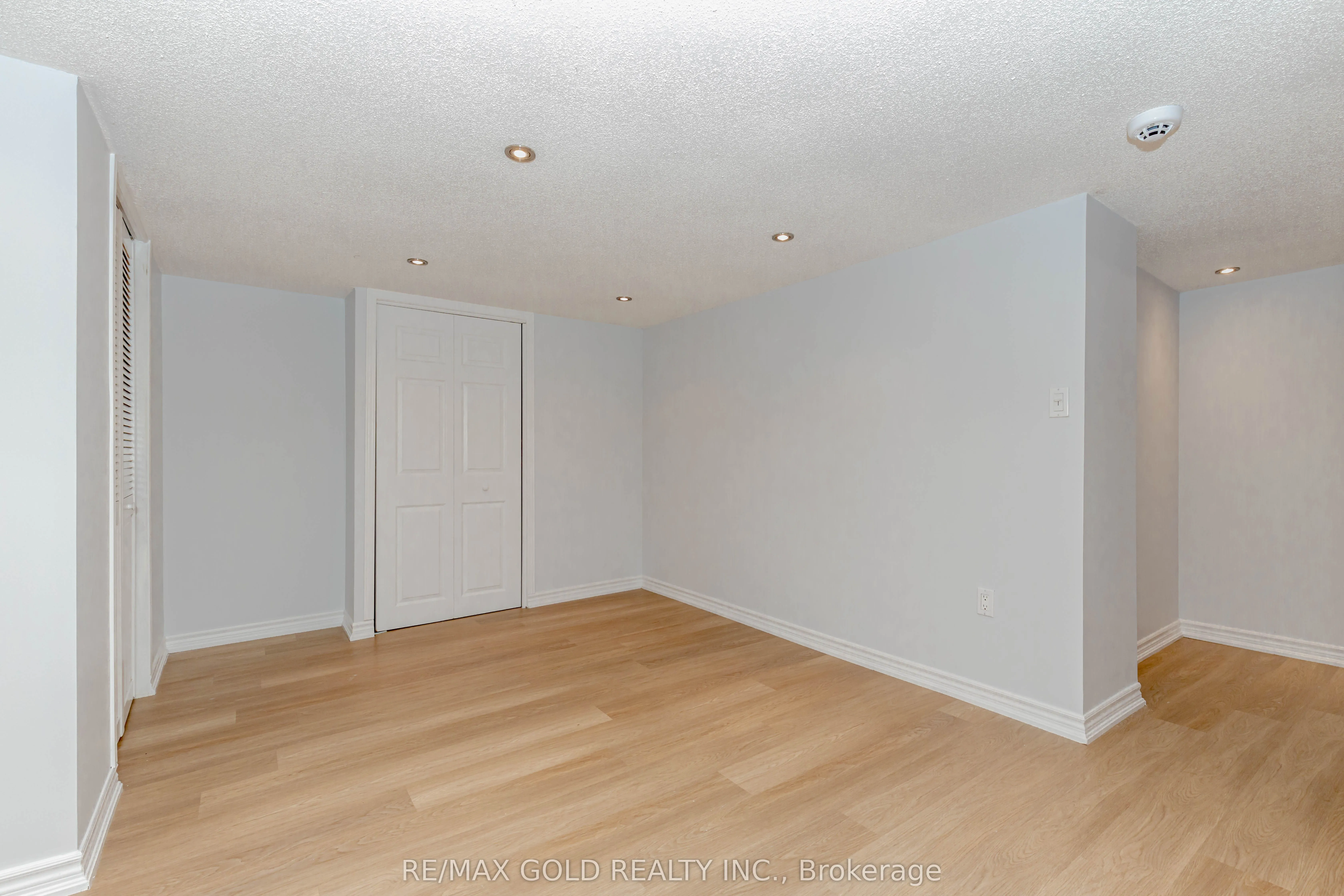 7399 Terragar Boulevard