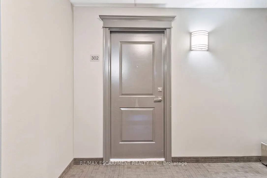 5020 Corporate Drive, #302