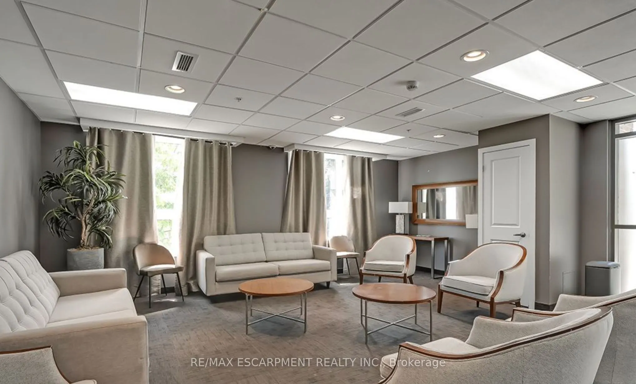 5020 Corporate Drive, #302
