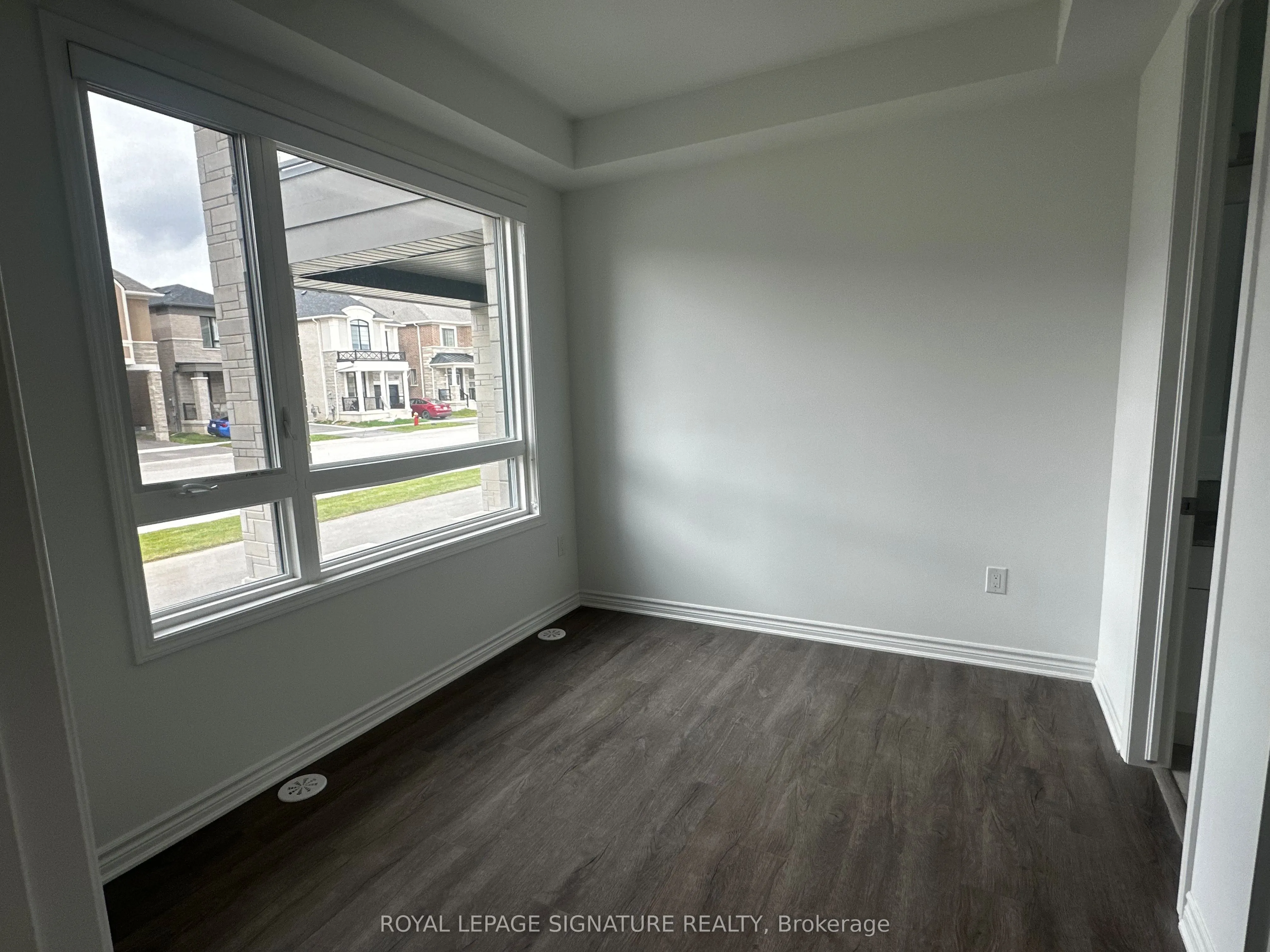 1259 Lily Crescent, #22