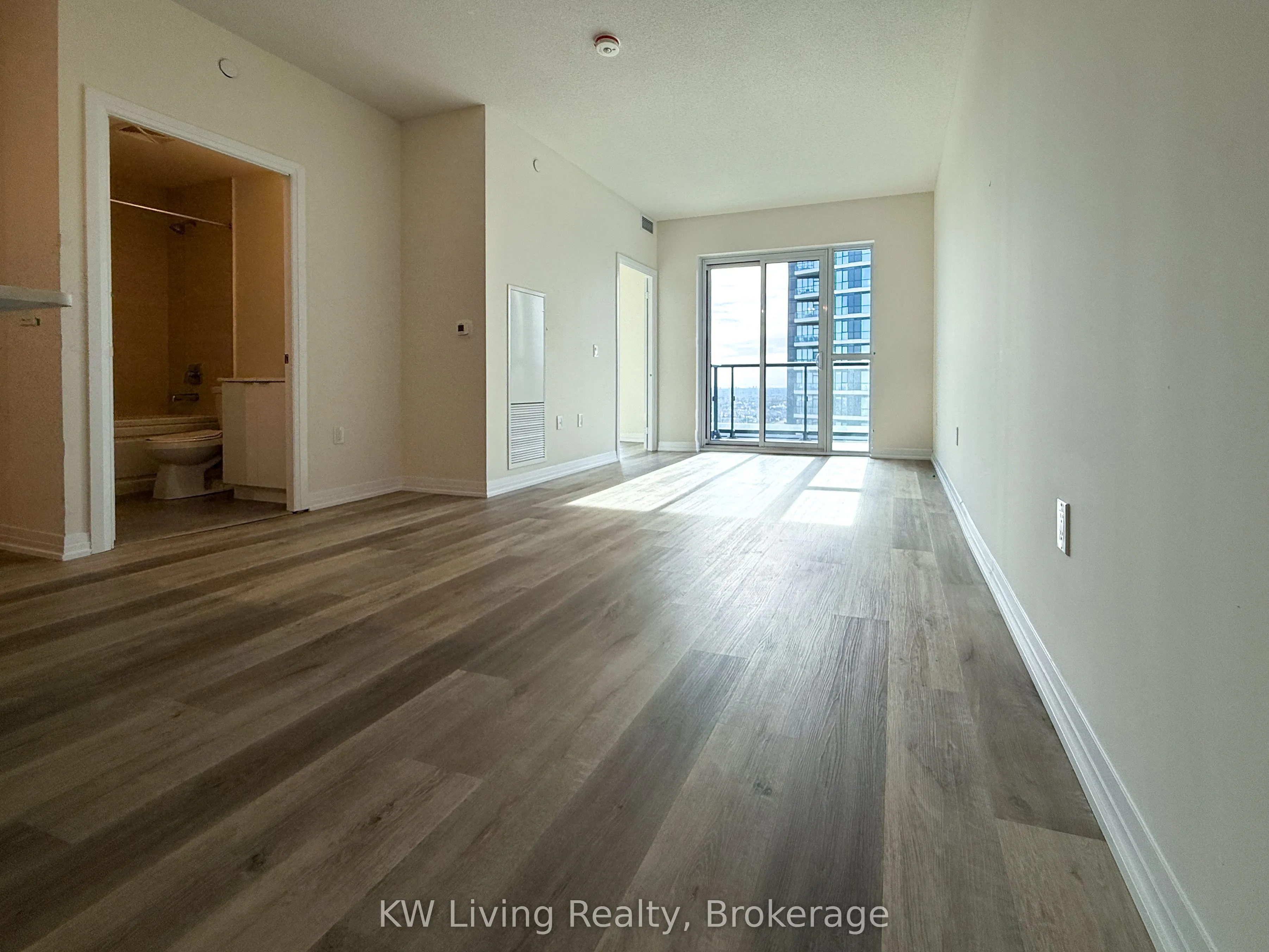 15 Watergarden Drive, #2705