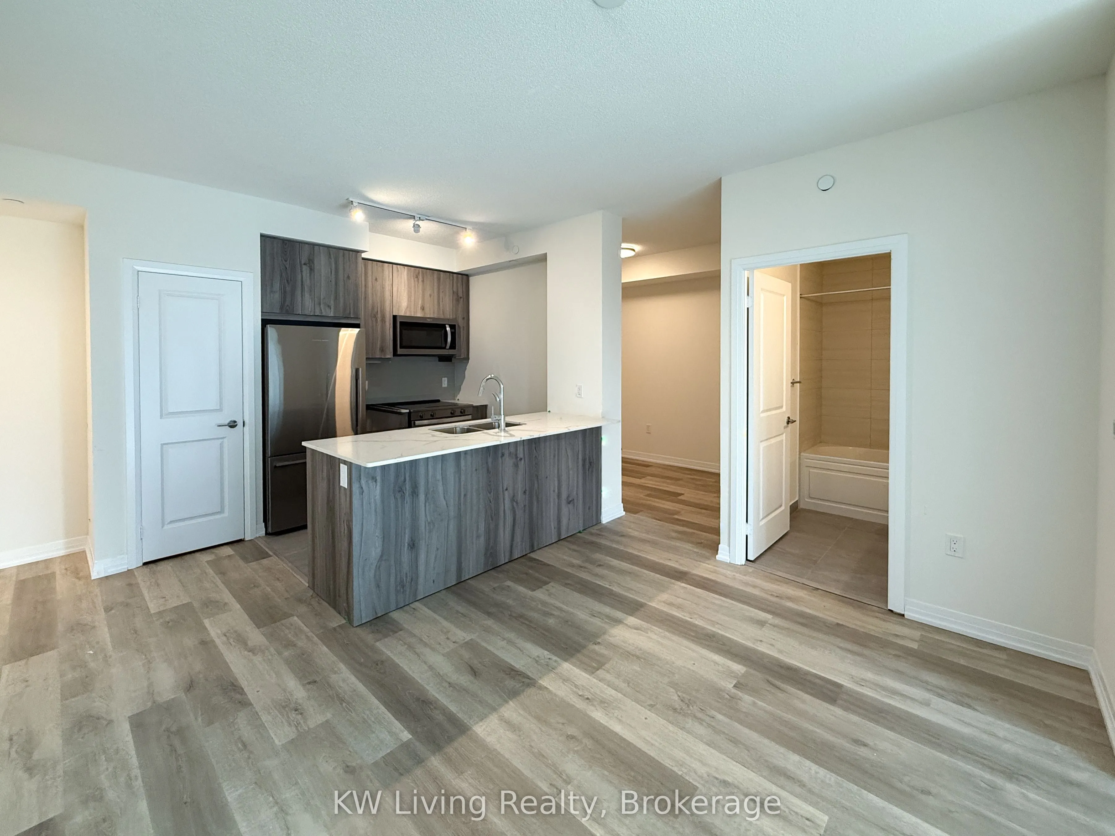 15 Watergarden Drive, #2705