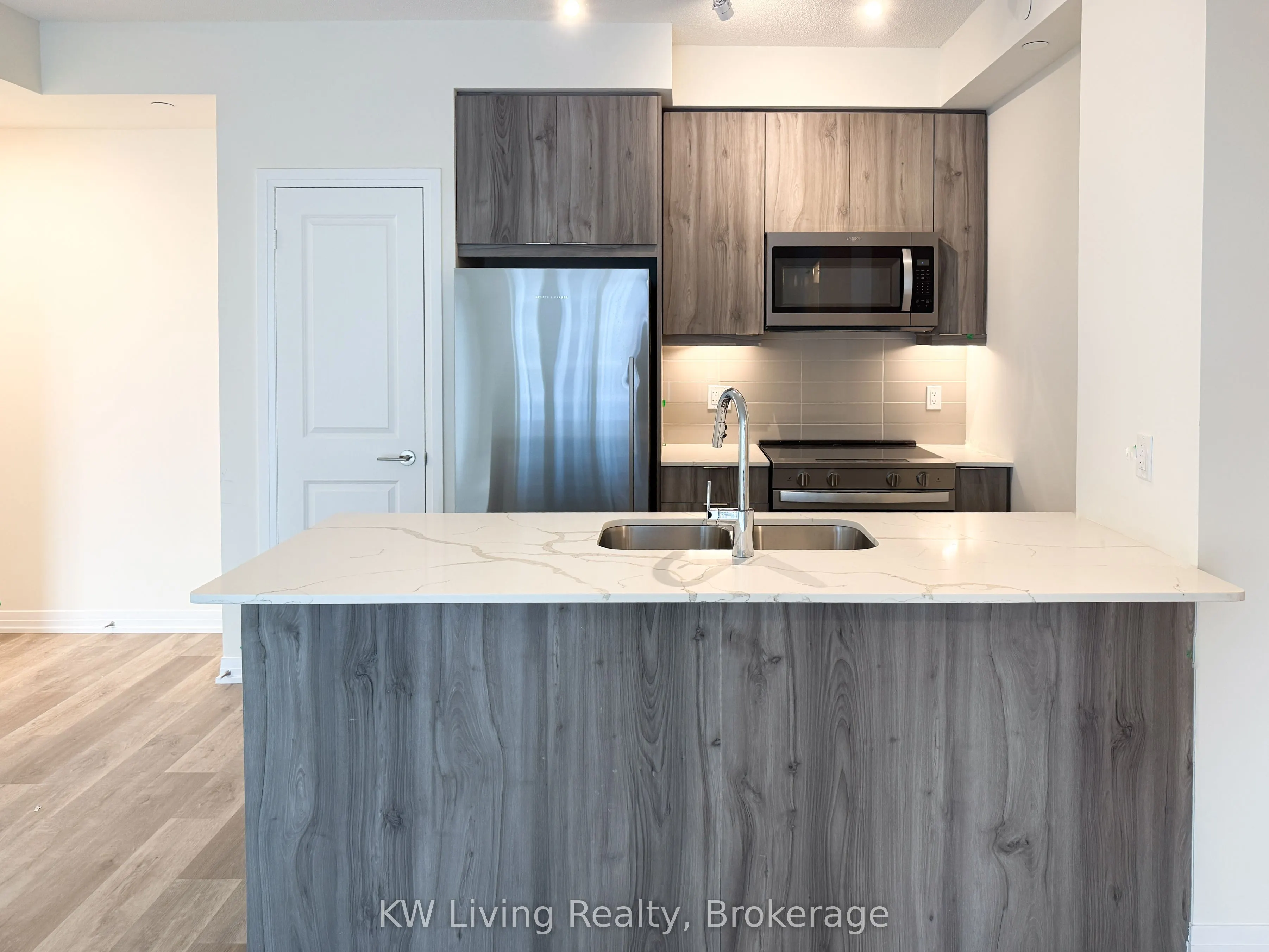 15 Watergarden Drive, #2705