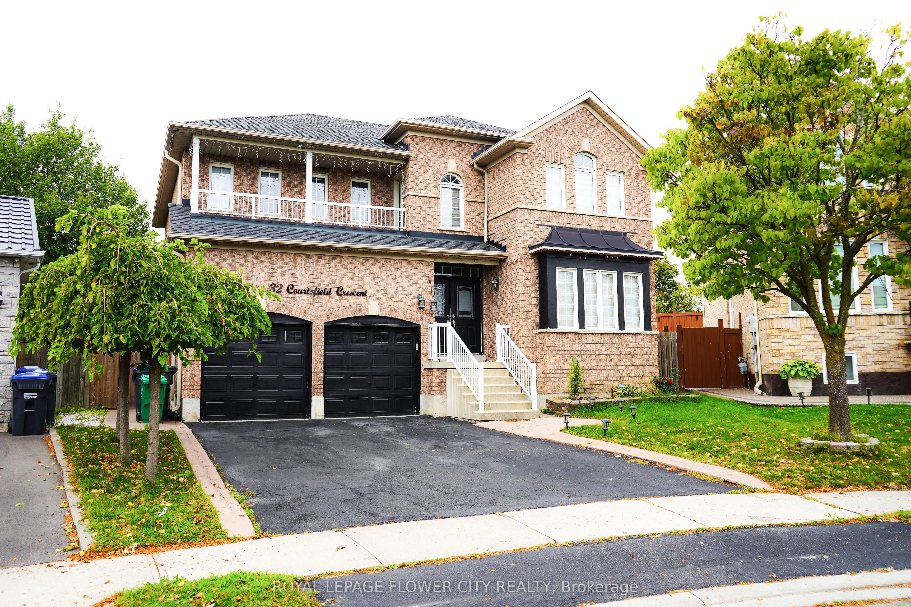 32 Courtsfield Crescent