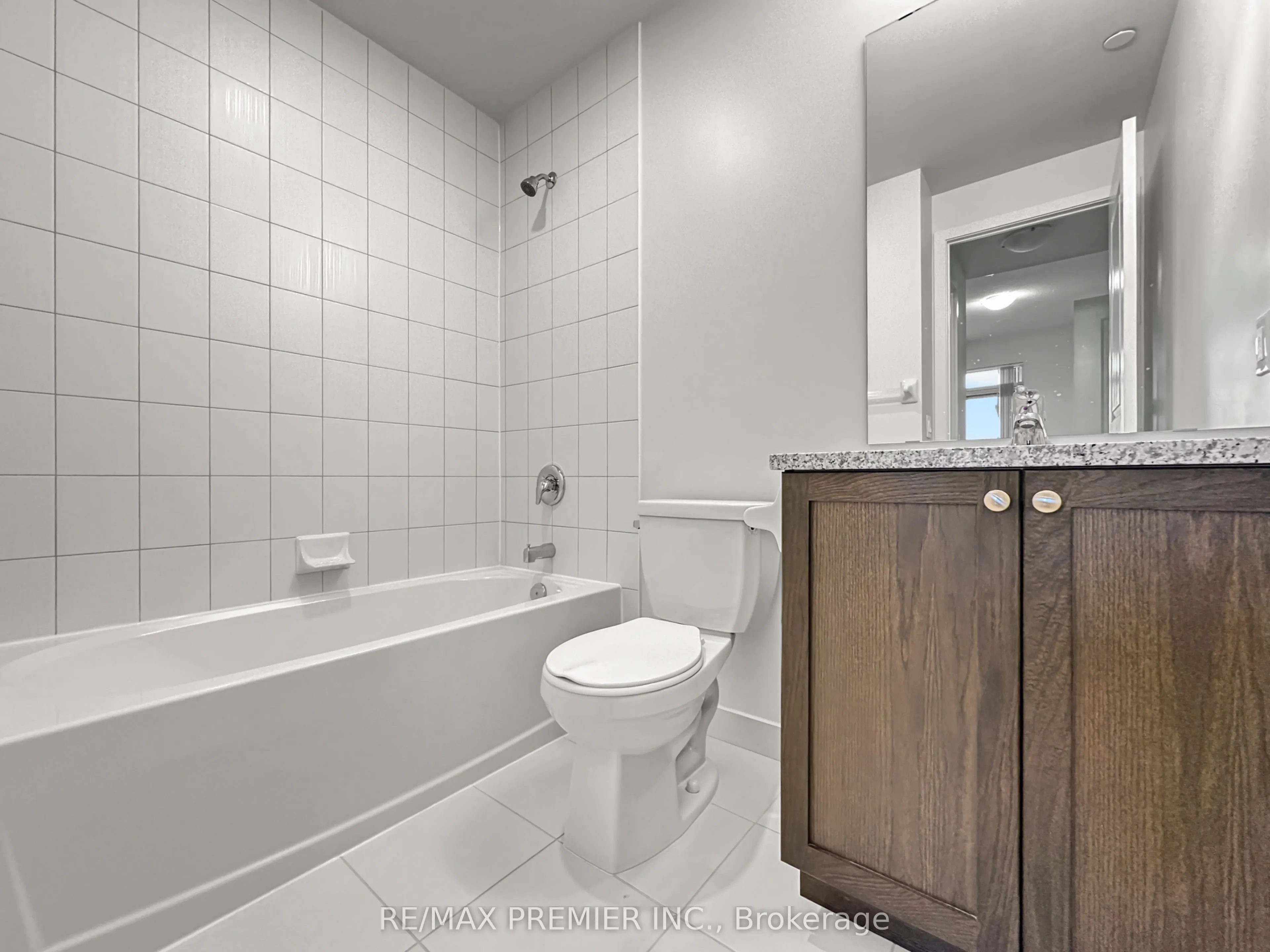 38 Annie Craig Drive, #4306