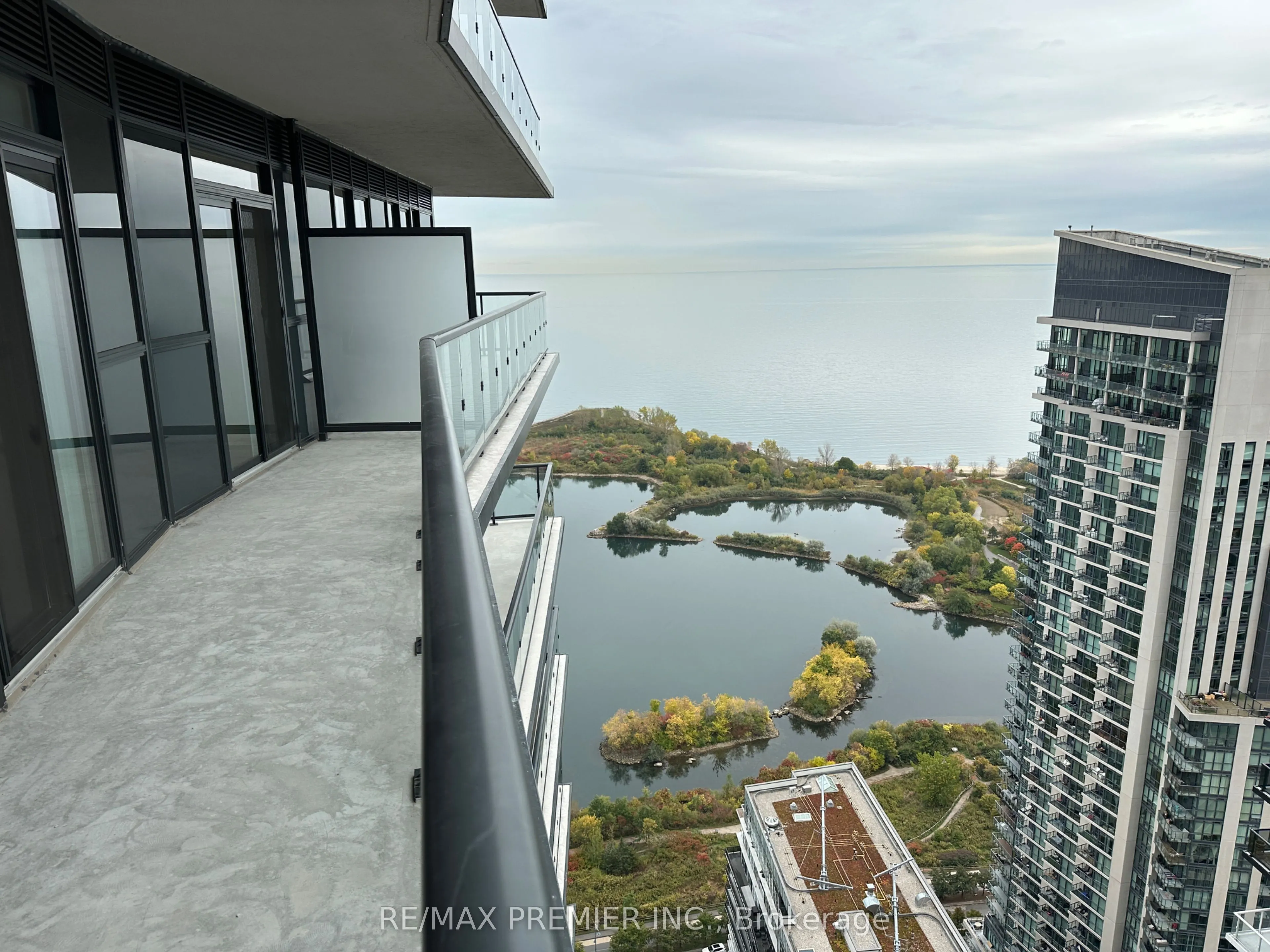 38 Annie Craig Drive, #4306
