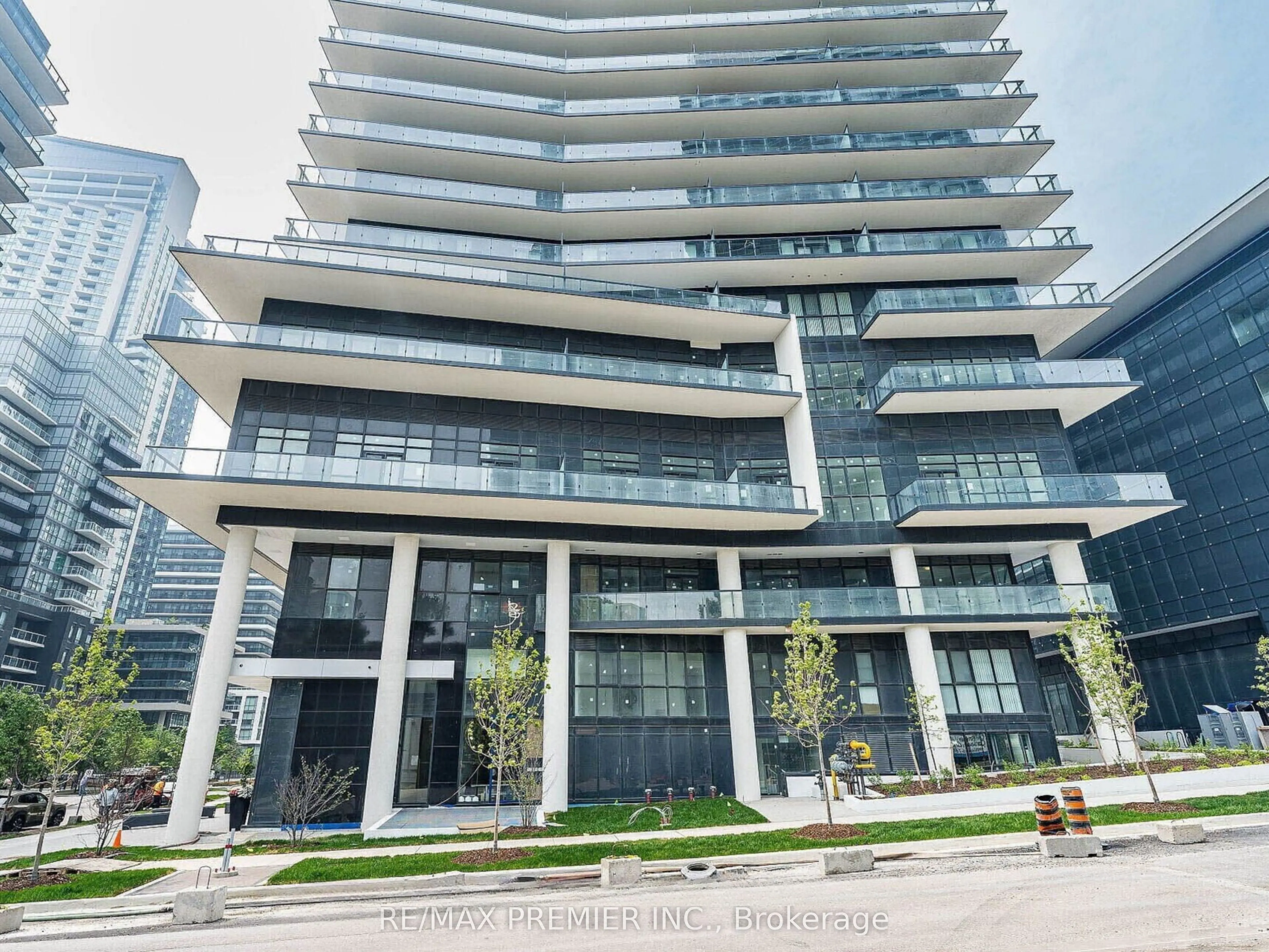 38 Annie Craig Drive, #4306