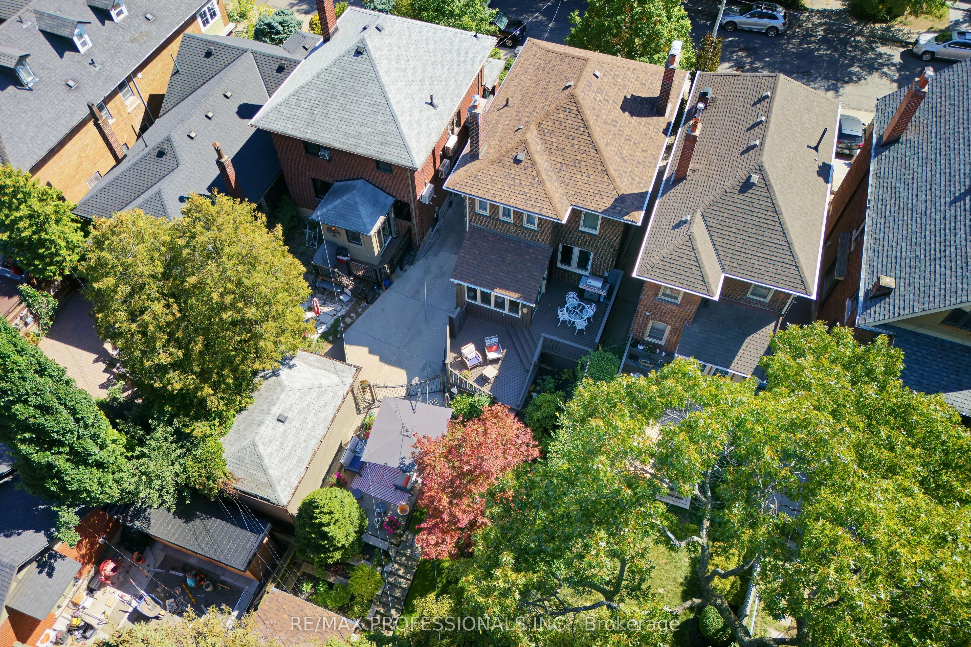 12 Glenwood Avenue