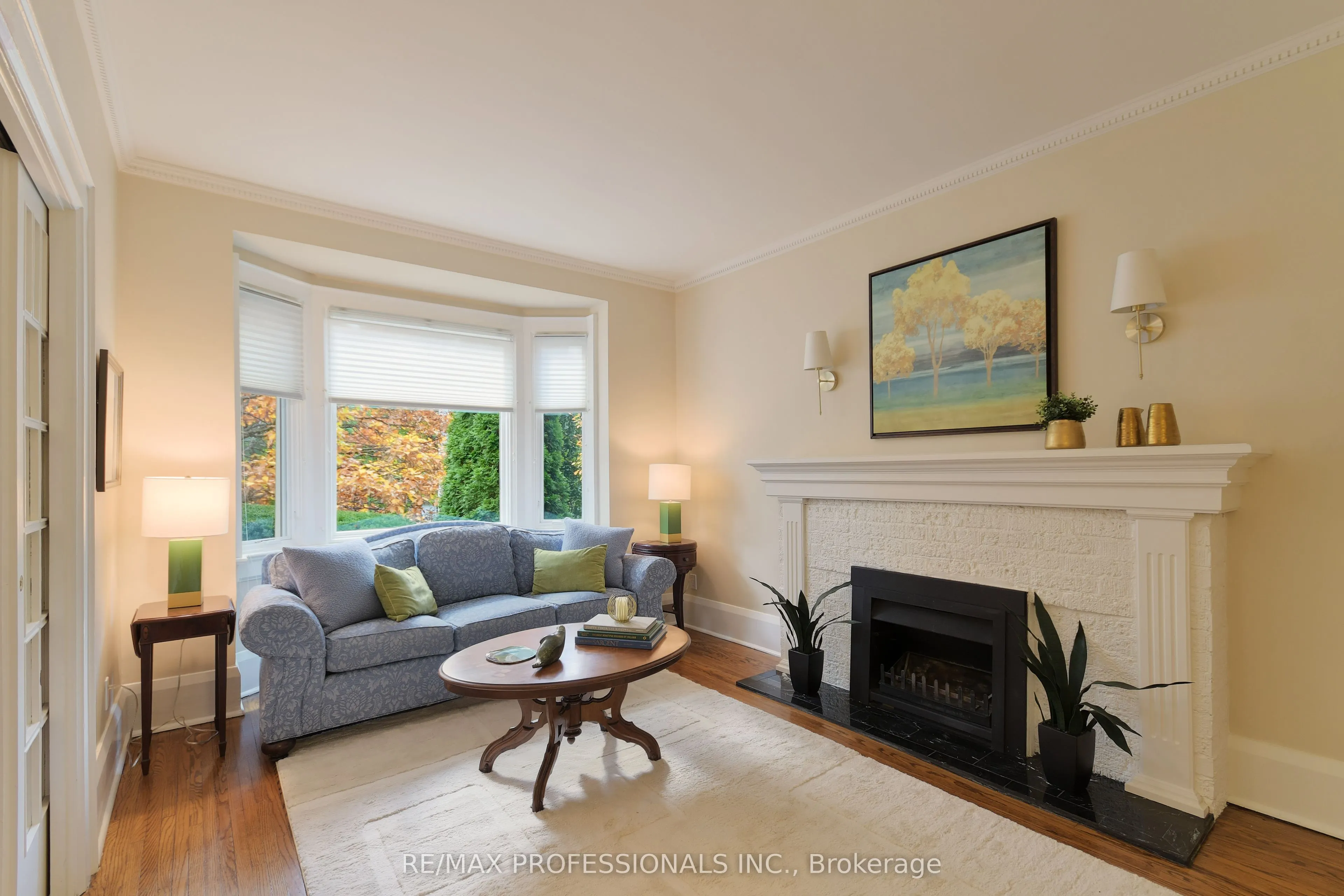 12 Glenwood Avenue