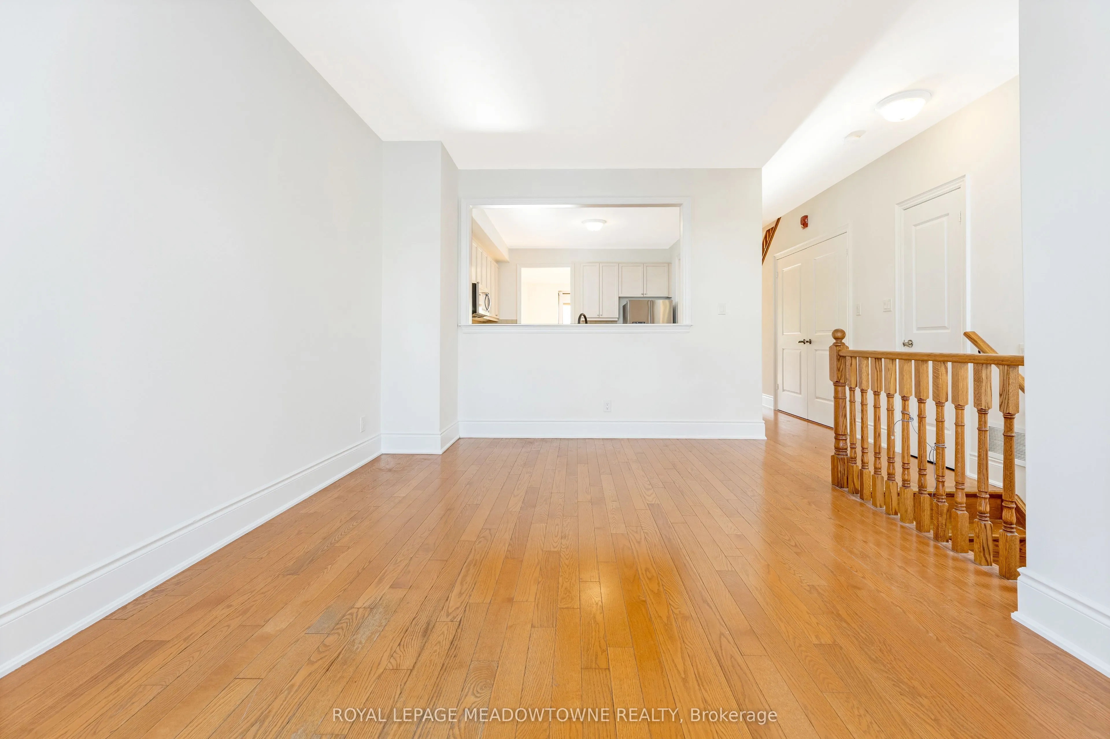 9105 Derry Road W, #Upper