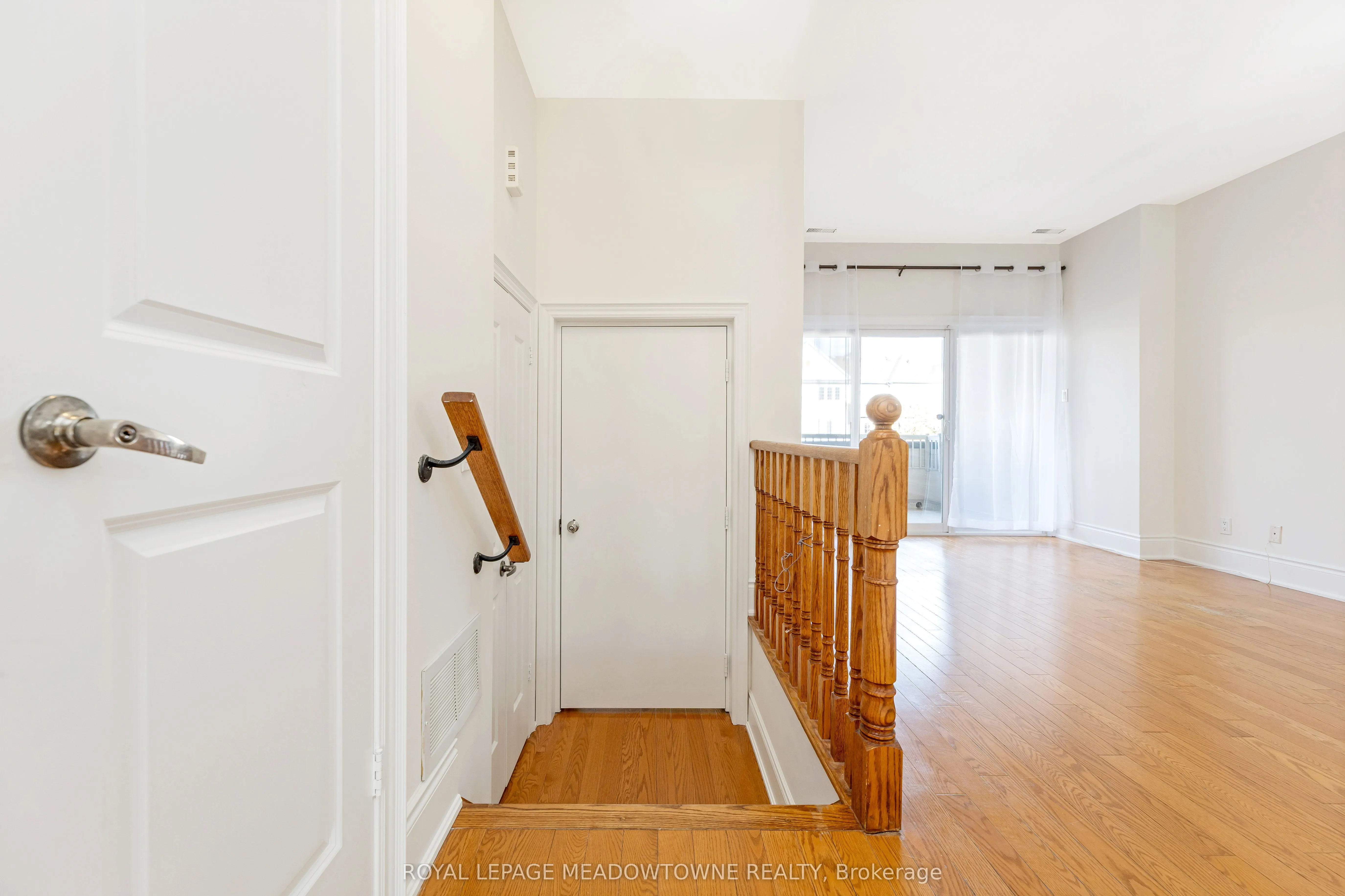 9105 Derry Road W, #Upper