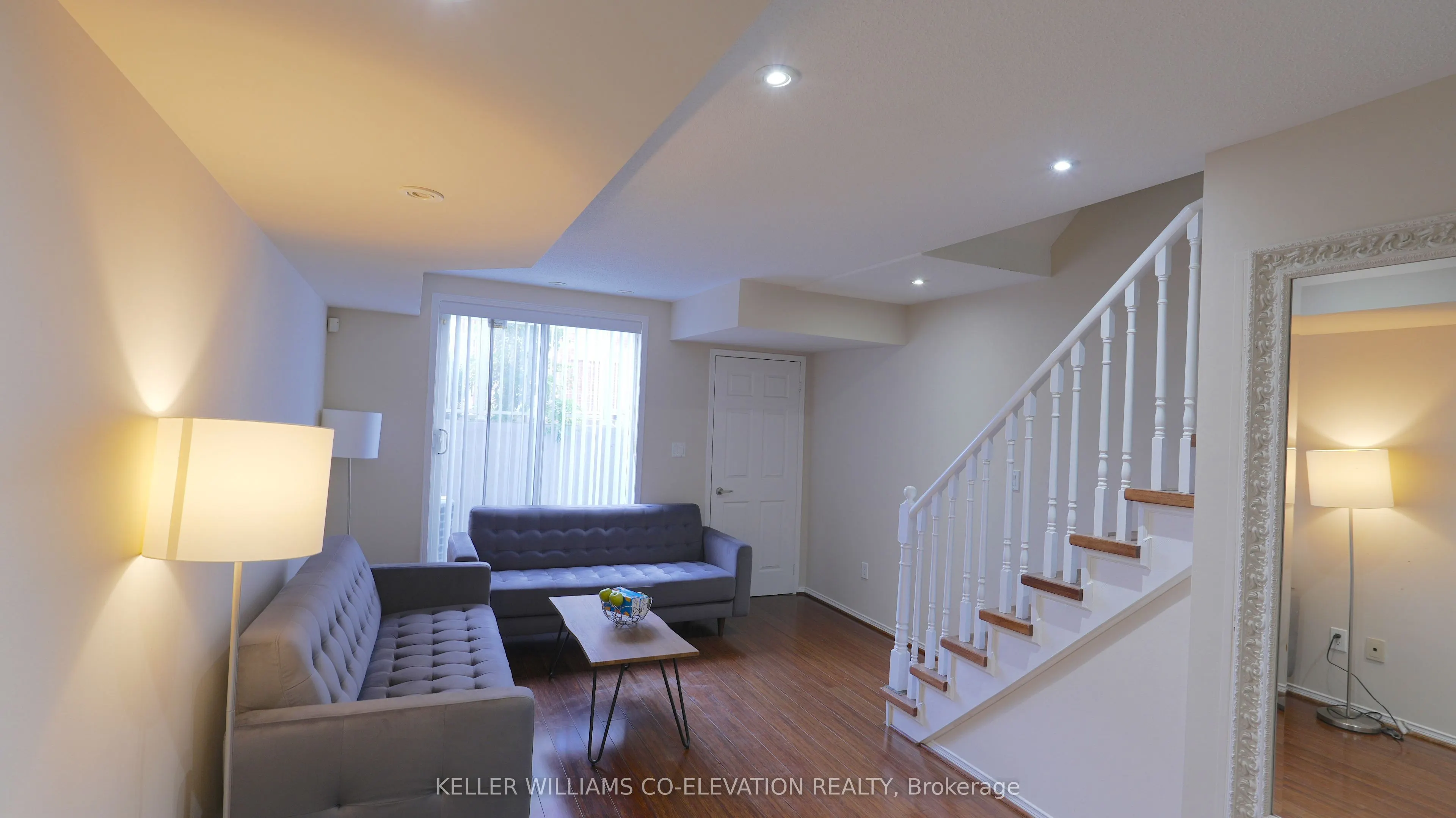 25 Foundry Avenue N, #Unit 13