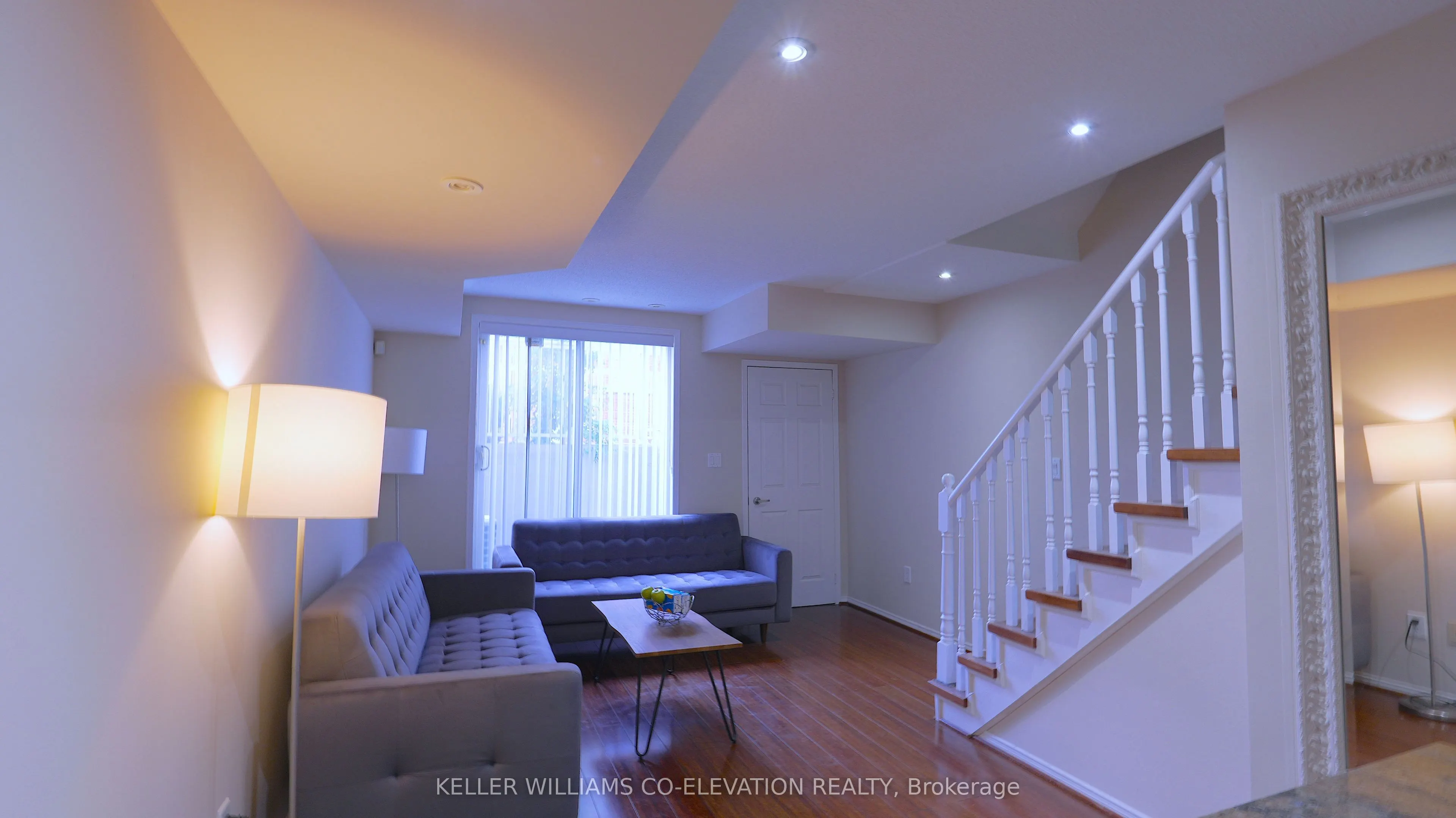 25 Foundry Avenue N, #Unit 13