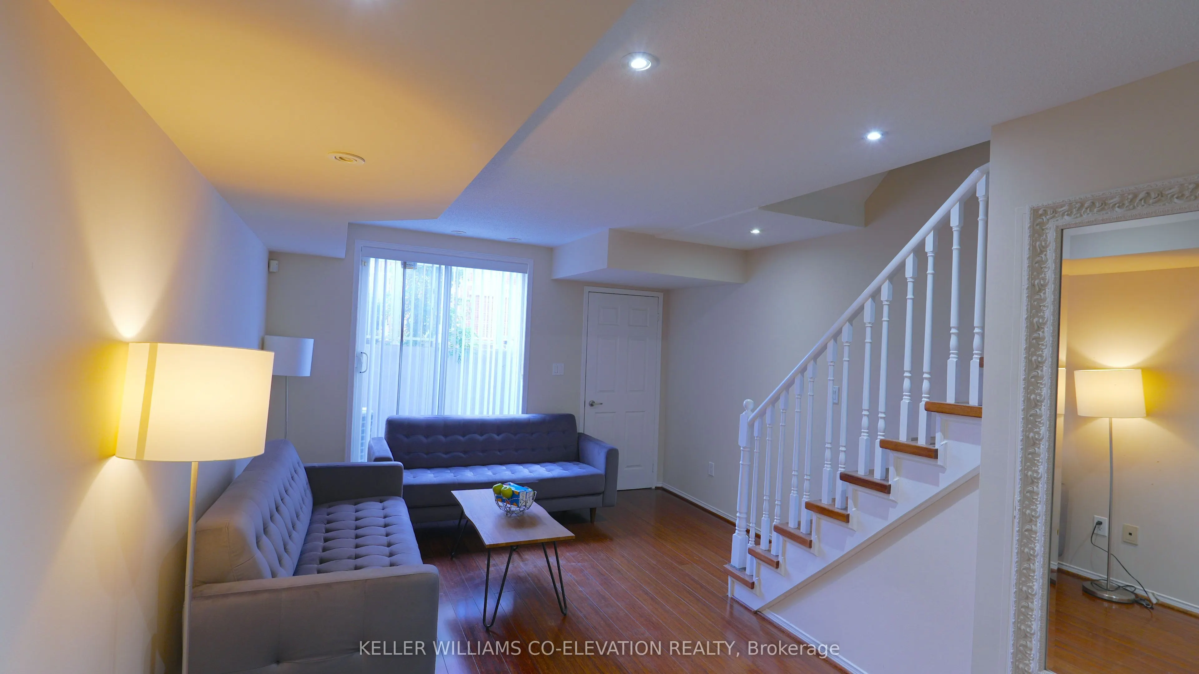 25 Foundry Avenue N, #Unit 13
