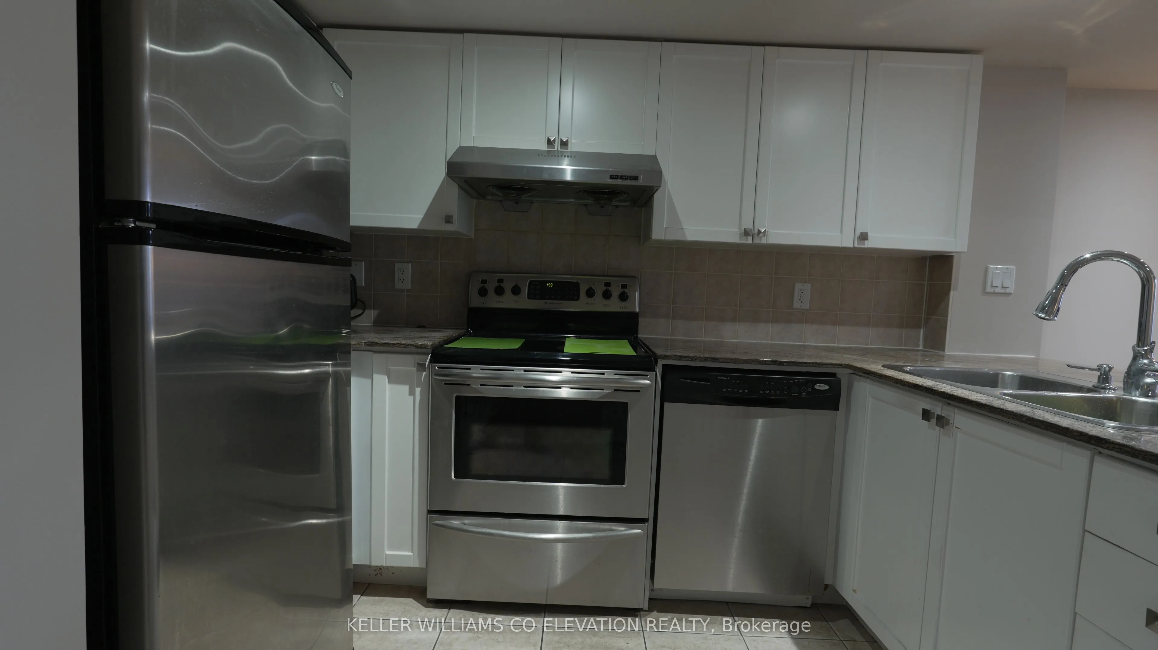25 Foundry Avenue N, #Unit 13
