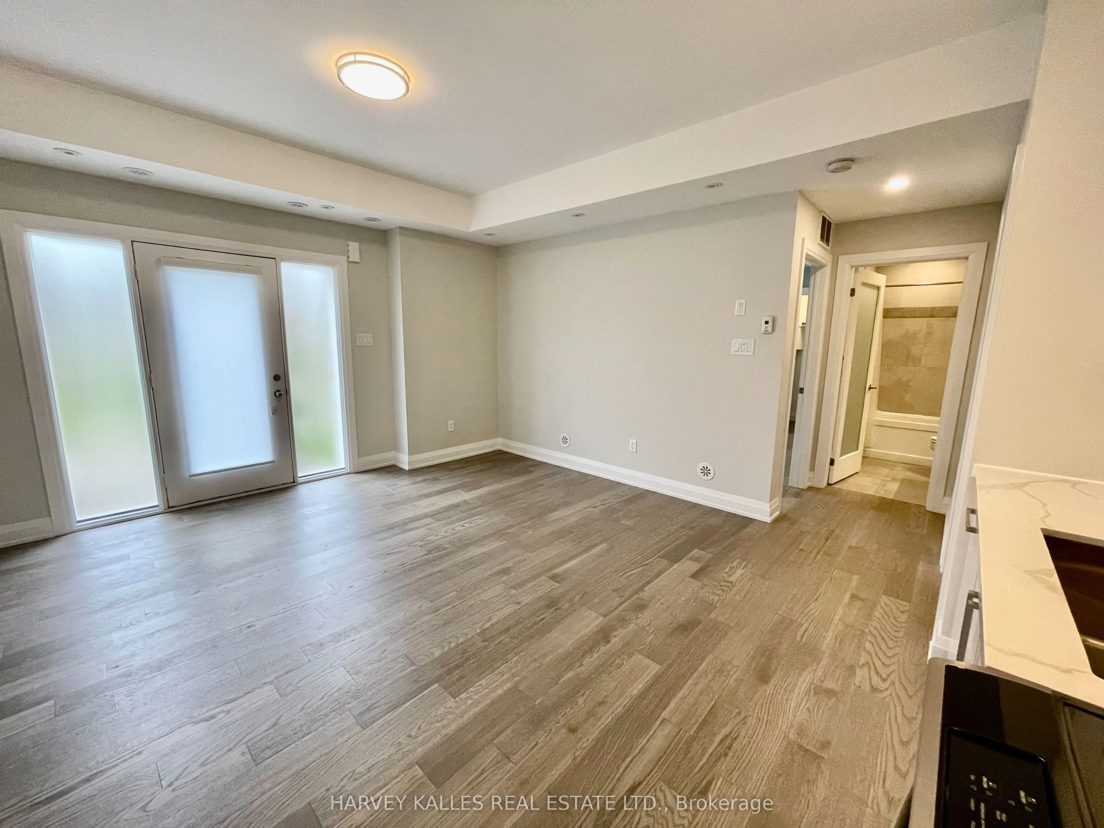 3050 ERIN CENTRE Boulevard, #119