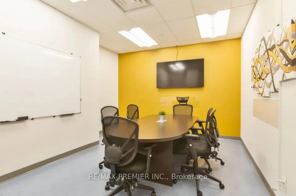231 Oak Park Boulevard, #301-Y