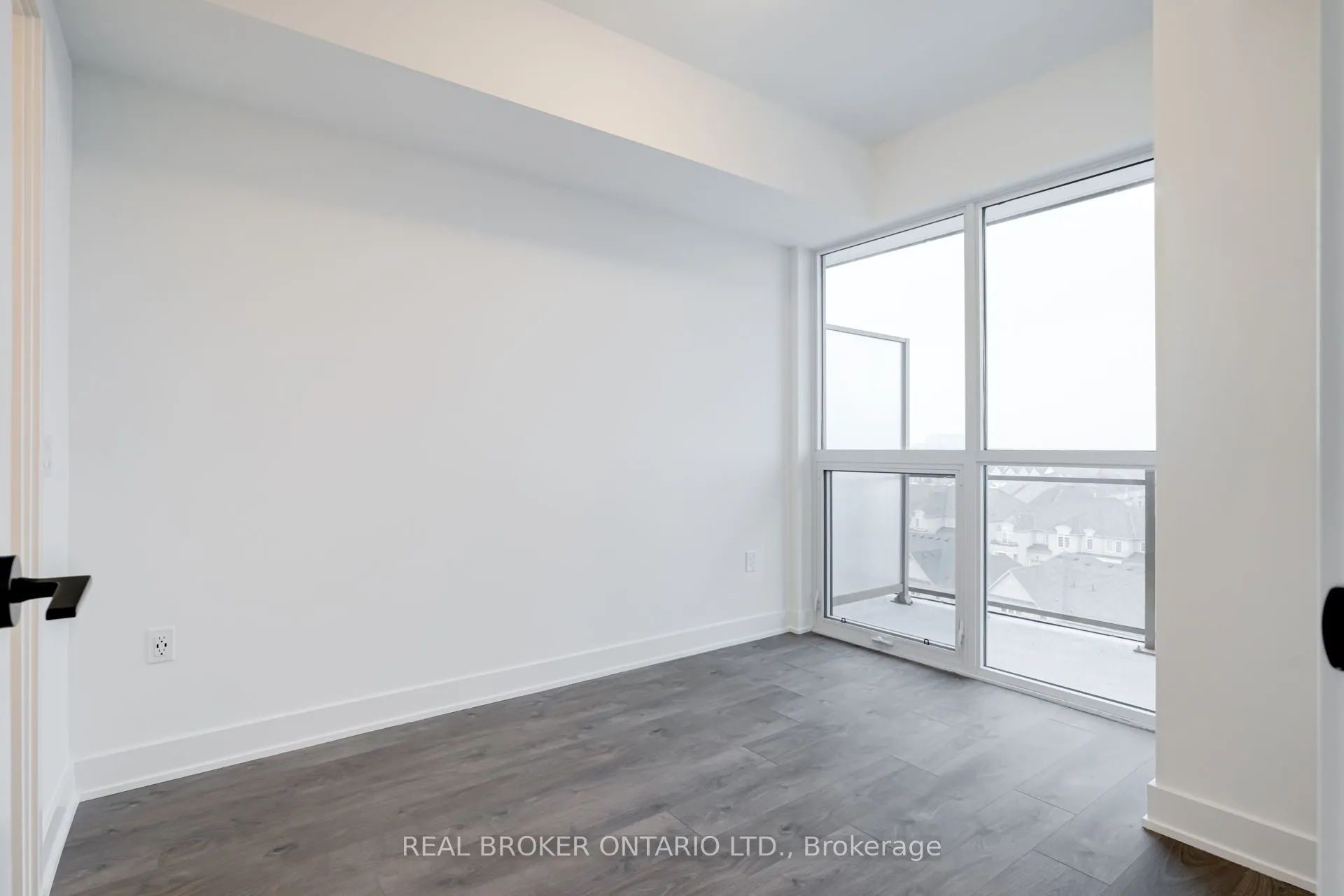 2343 Khalsa Gate W, #436
