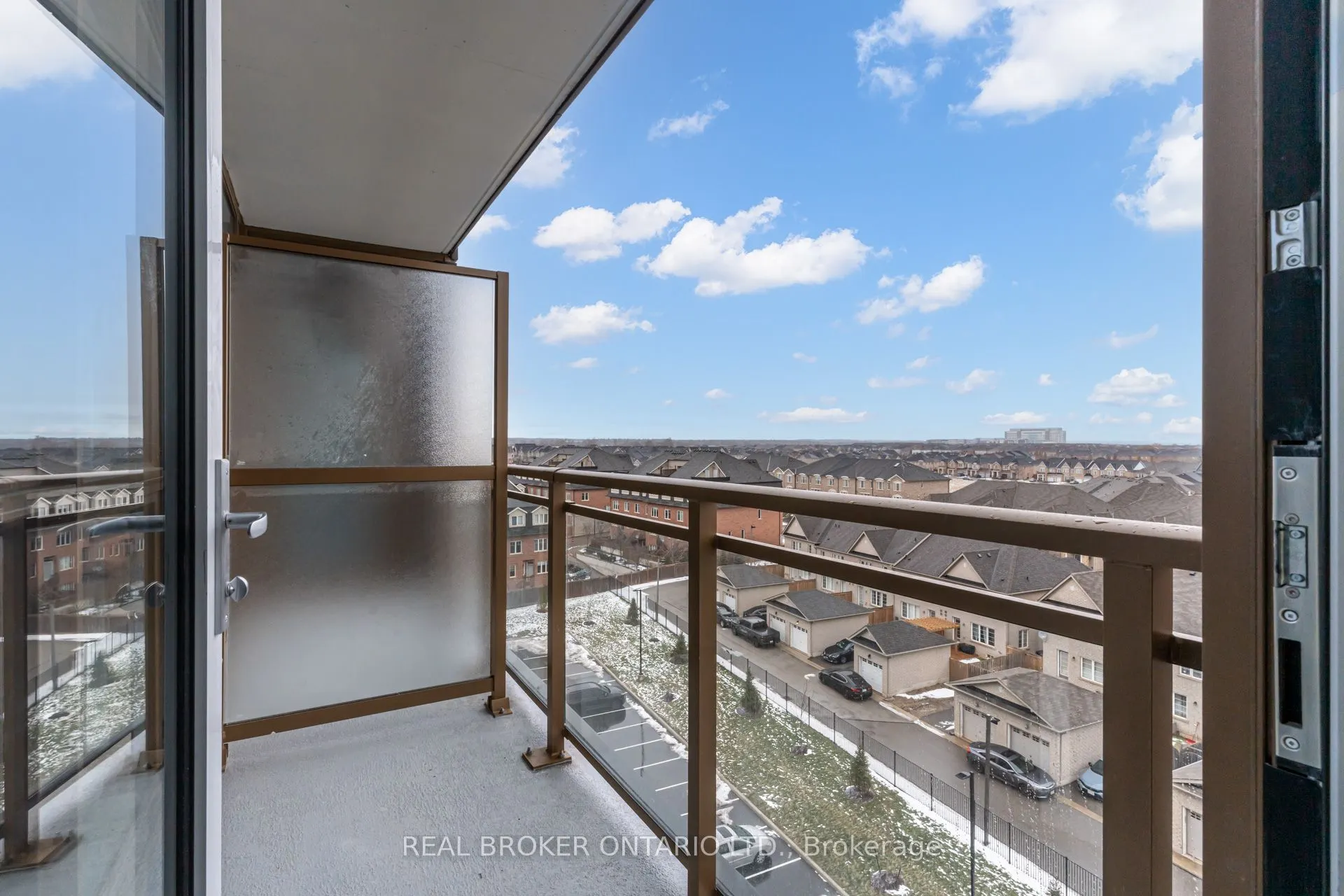 2343 Khalsa Gate W, #436