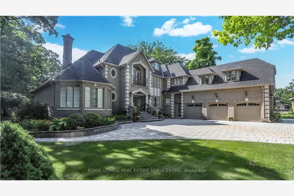 2416 Mississauga Road