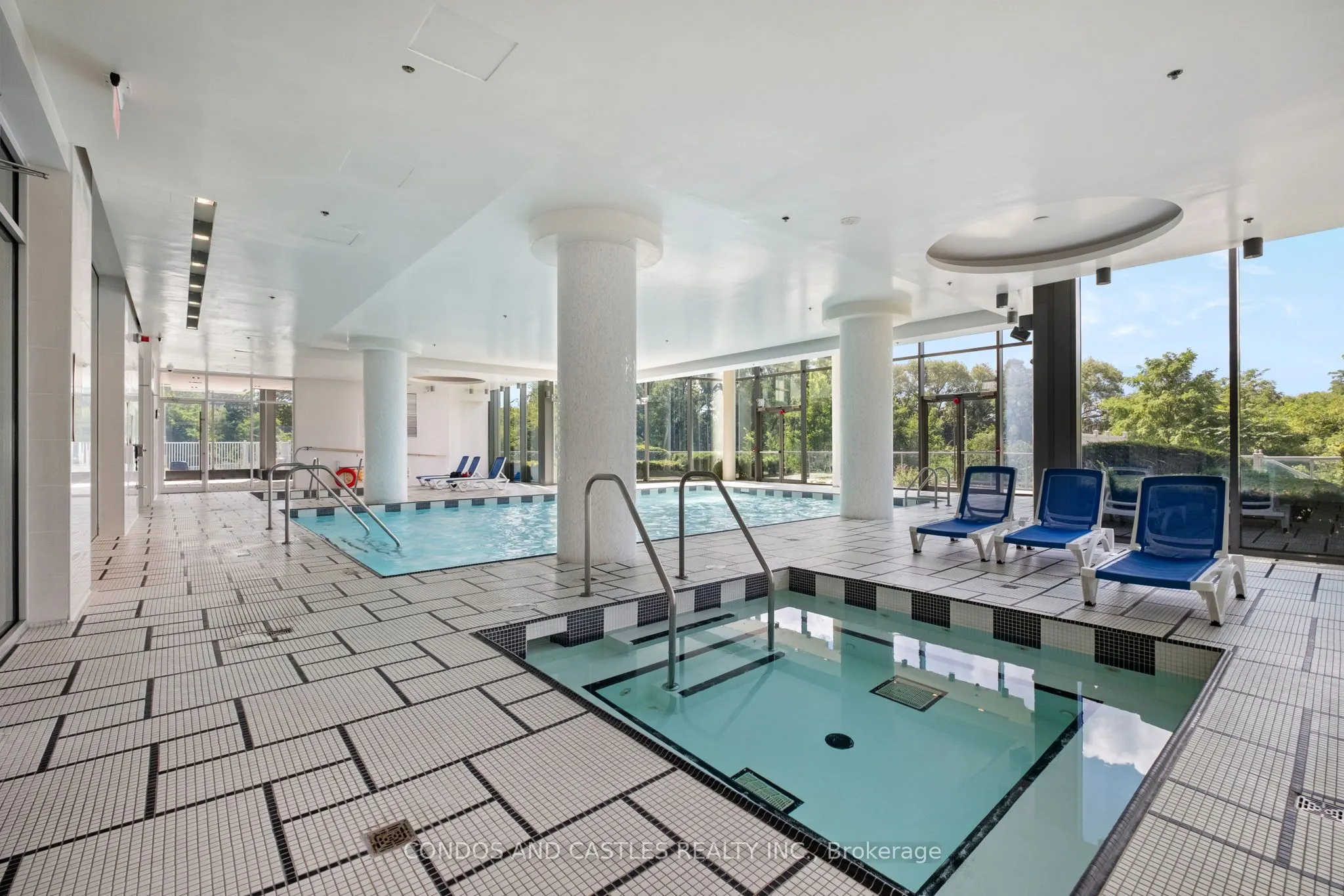 88 Park Lawn Road, #2907