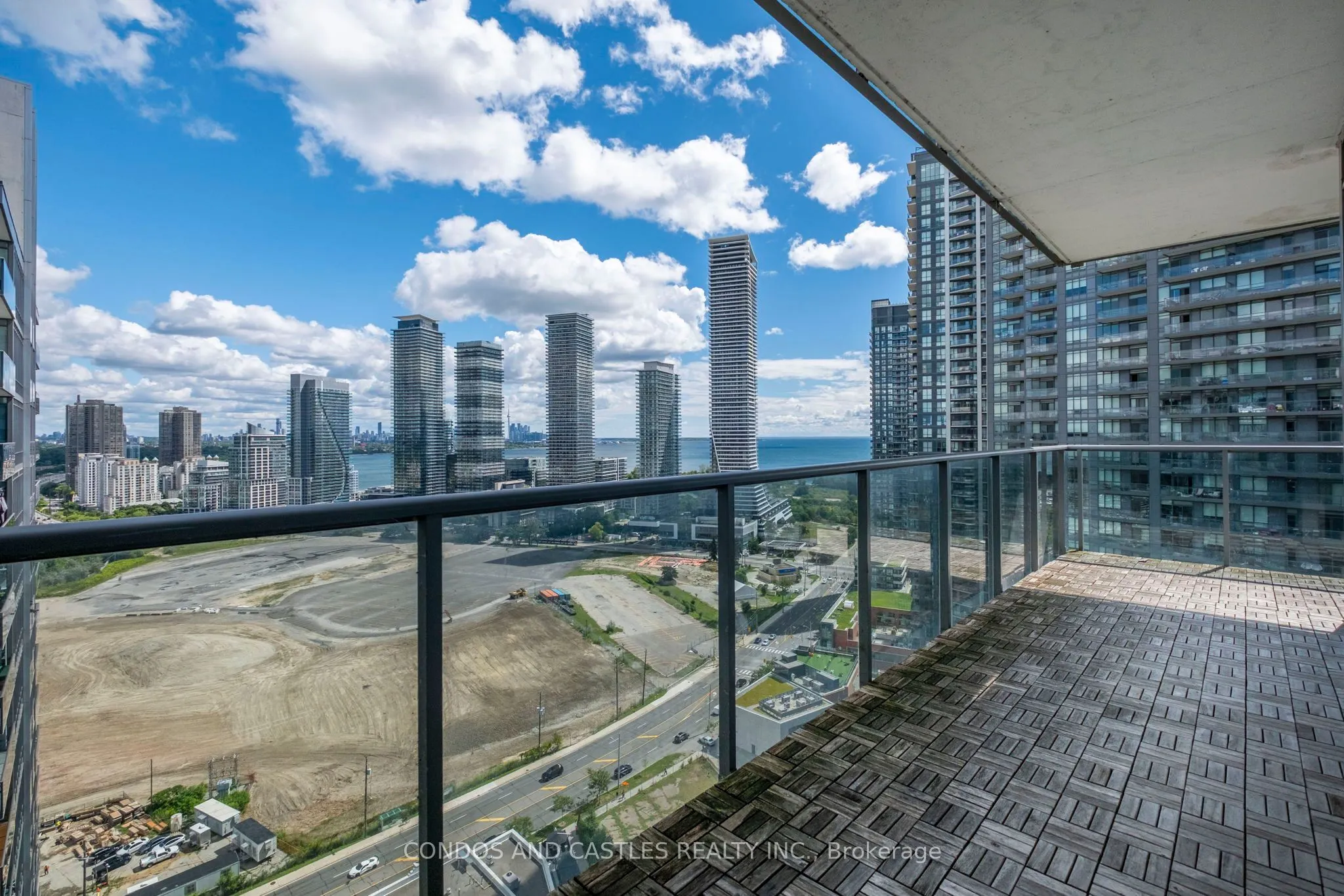 88 Park Lawn Road, #2907