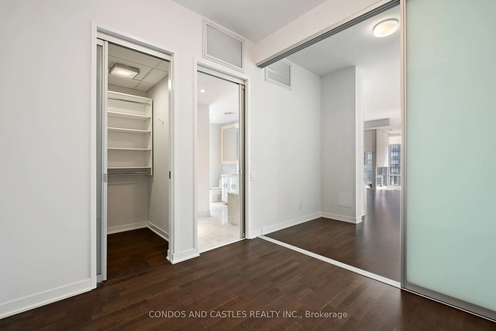 88 Park Lawn Road, #2907