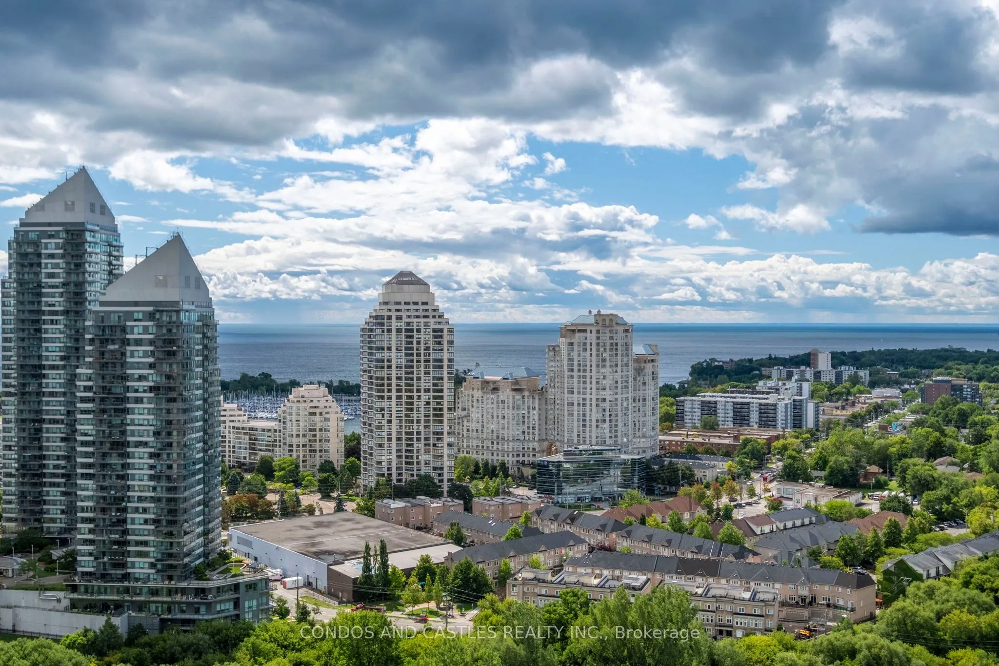 88 Park Lawn Road, #2907