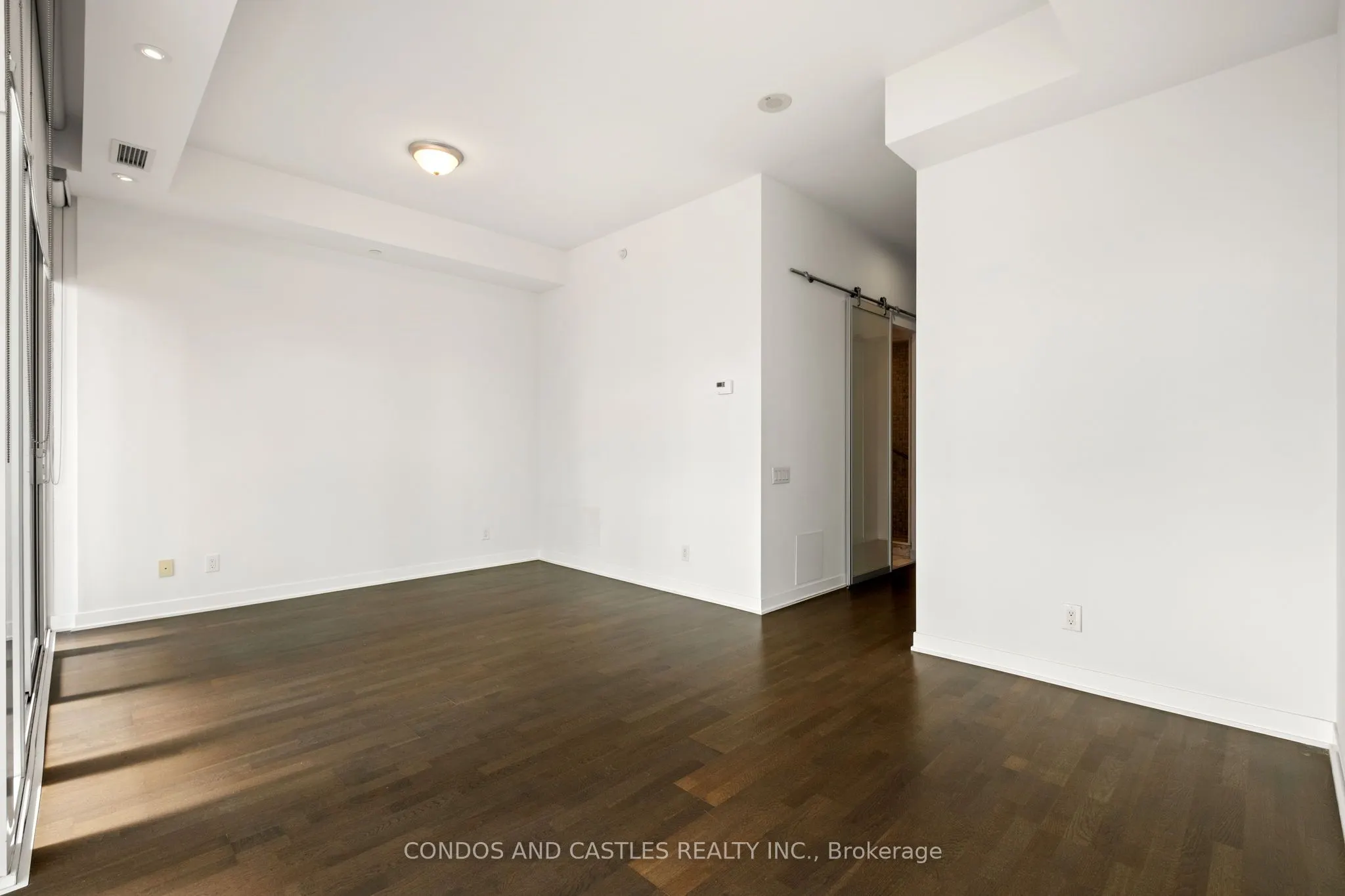 88 Park Lawn Road, #2907