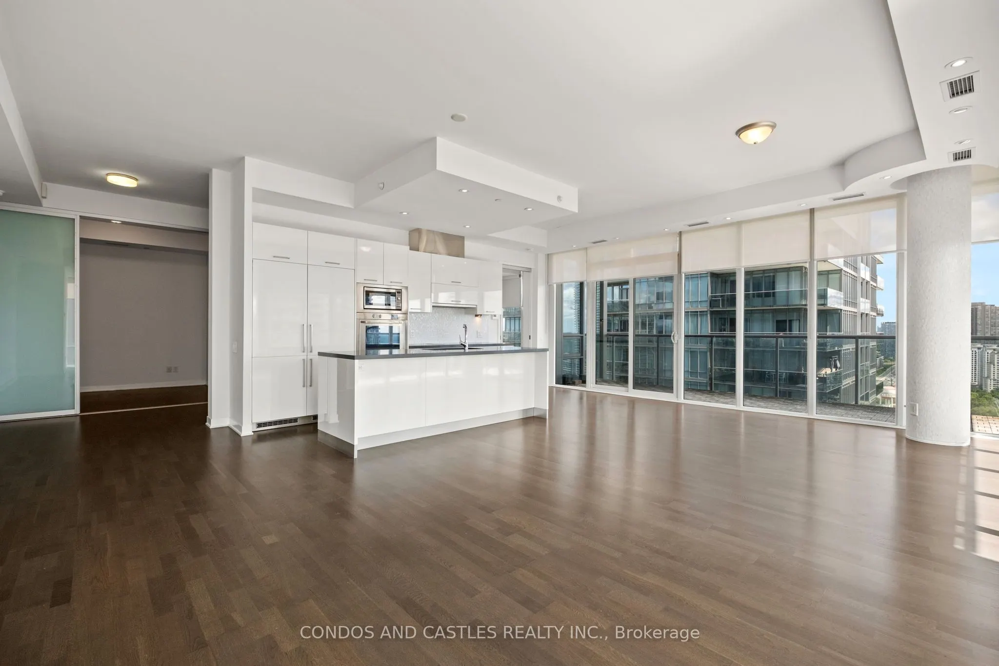 88 Park Lawn Road, #2907