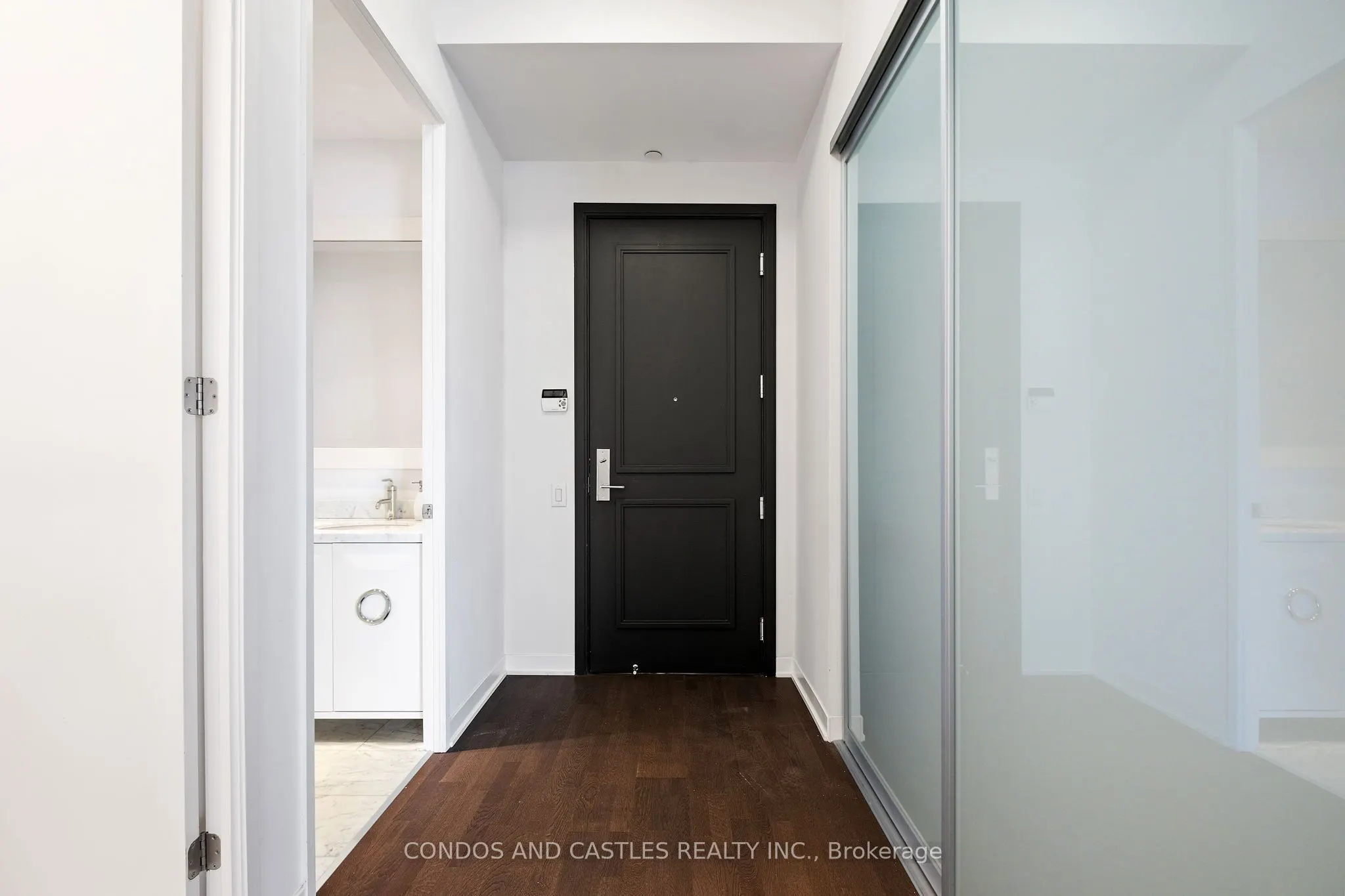 88 Park Lawn Road, #2907