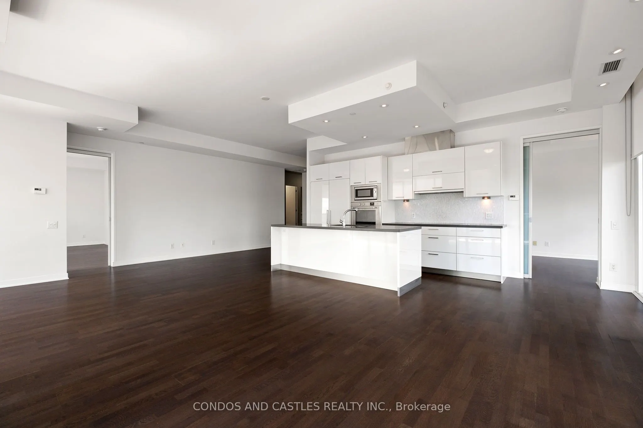 88 Park Lawn Road, #2907