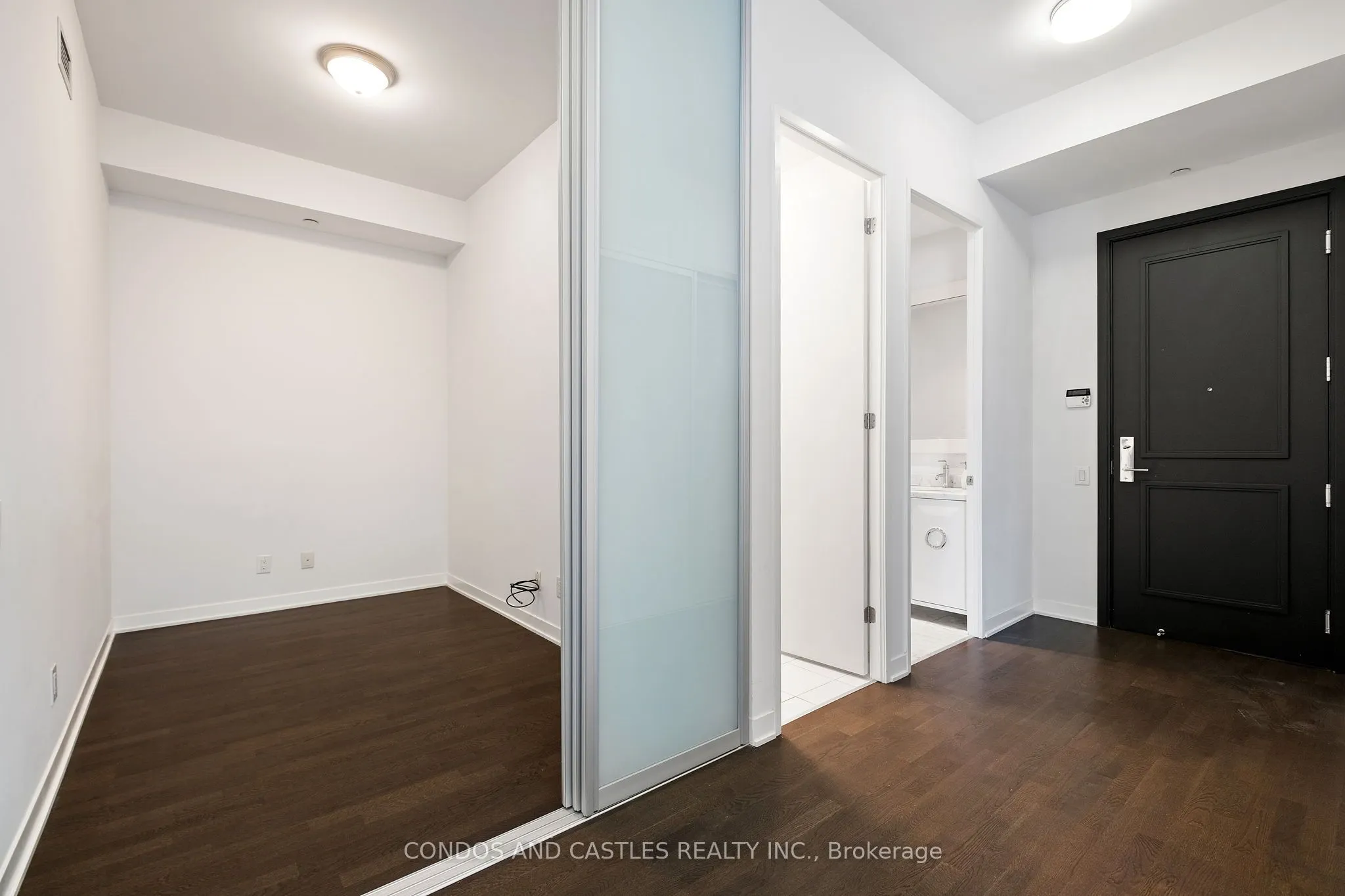 88 Park Lawn Road, #2907
