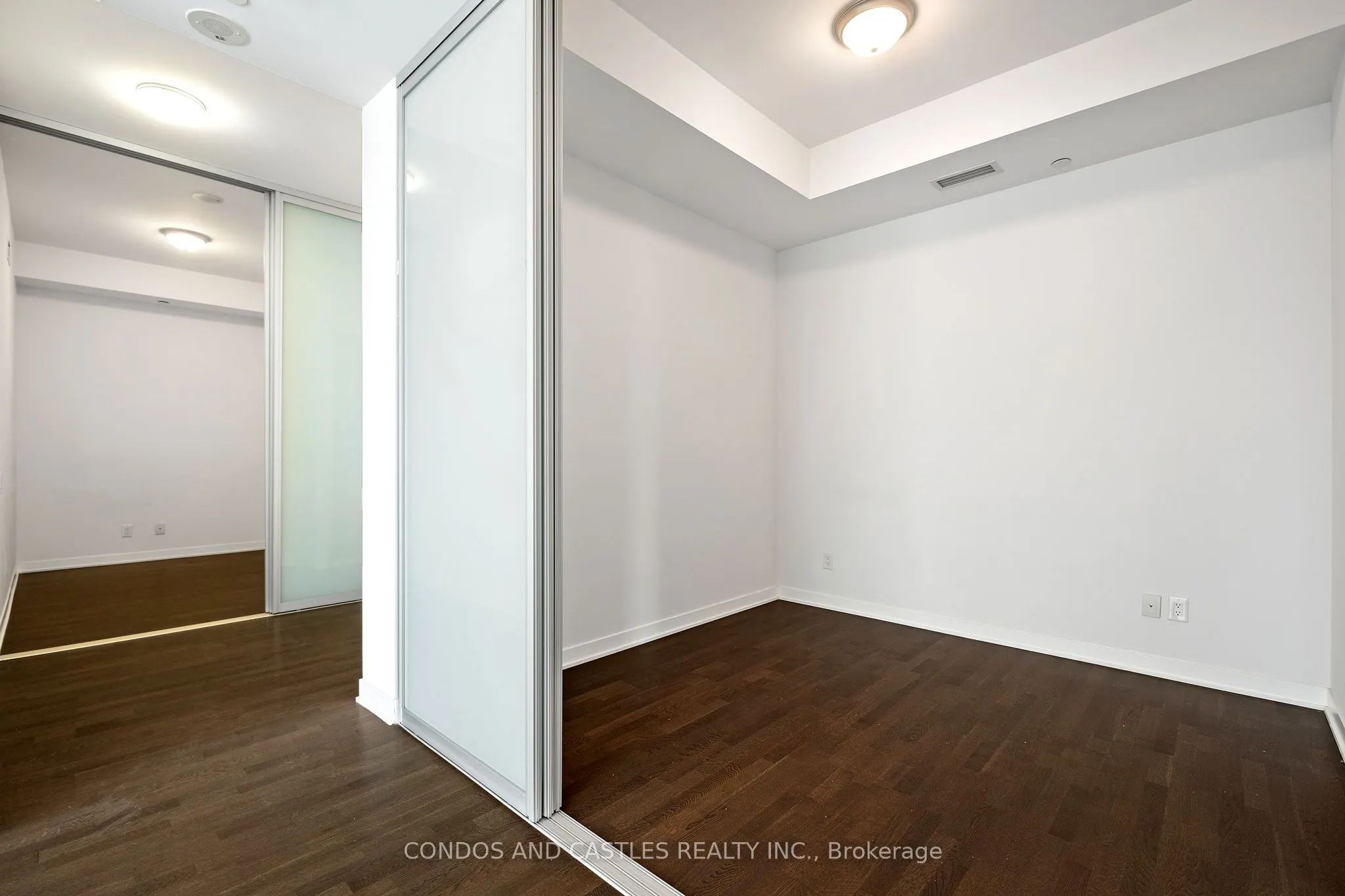88 Park Lawn Road, #2907