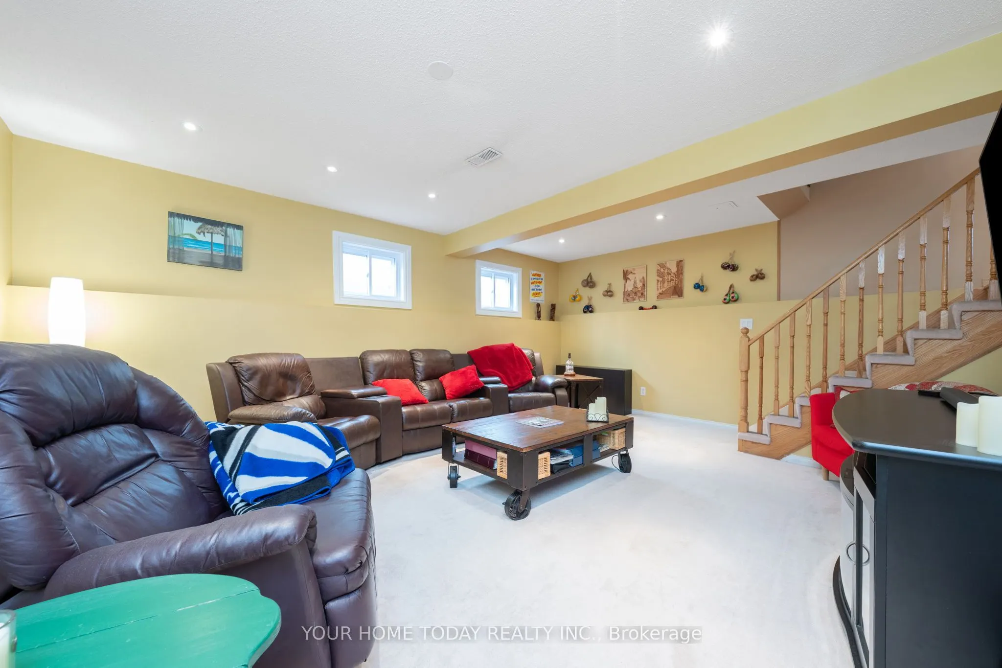 208 Van Scott Drive