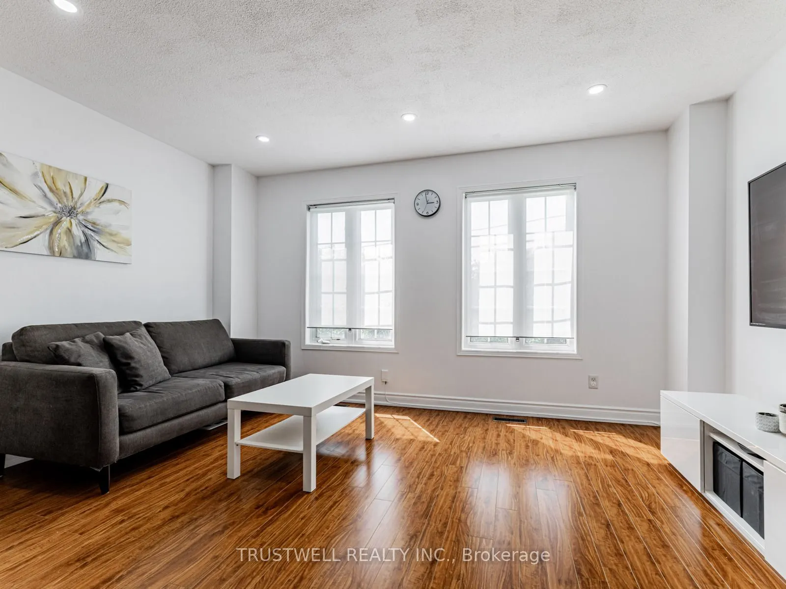 127 Torbarrie Road