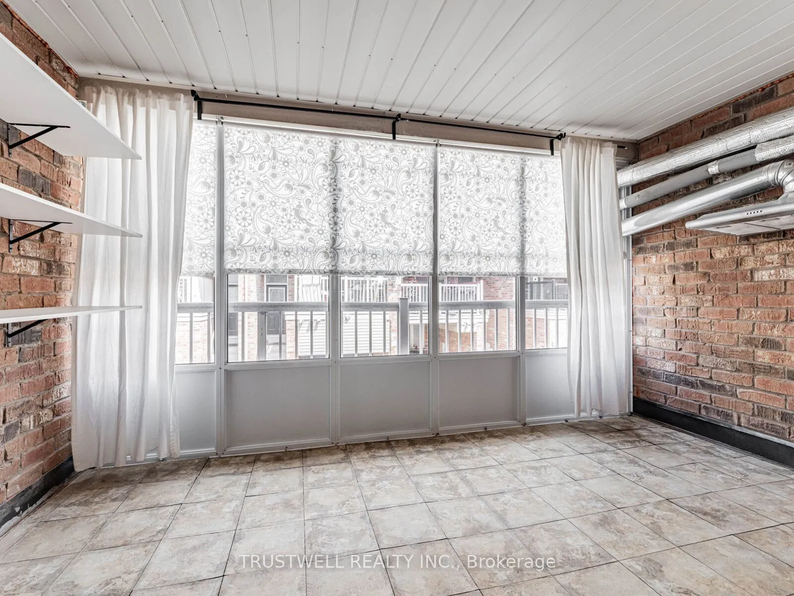 127 Torbarrie Road