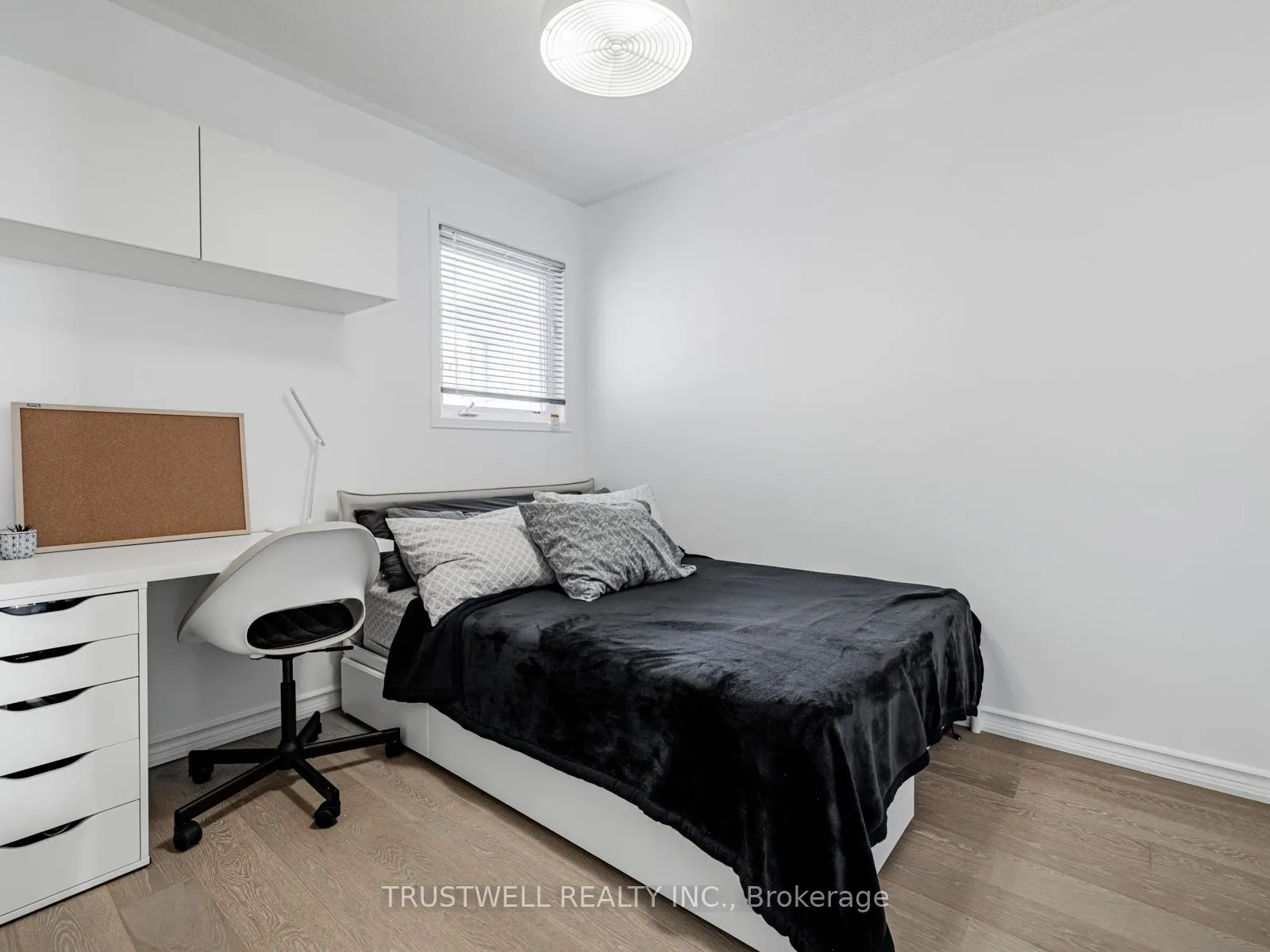 127 Torbarrie Road
